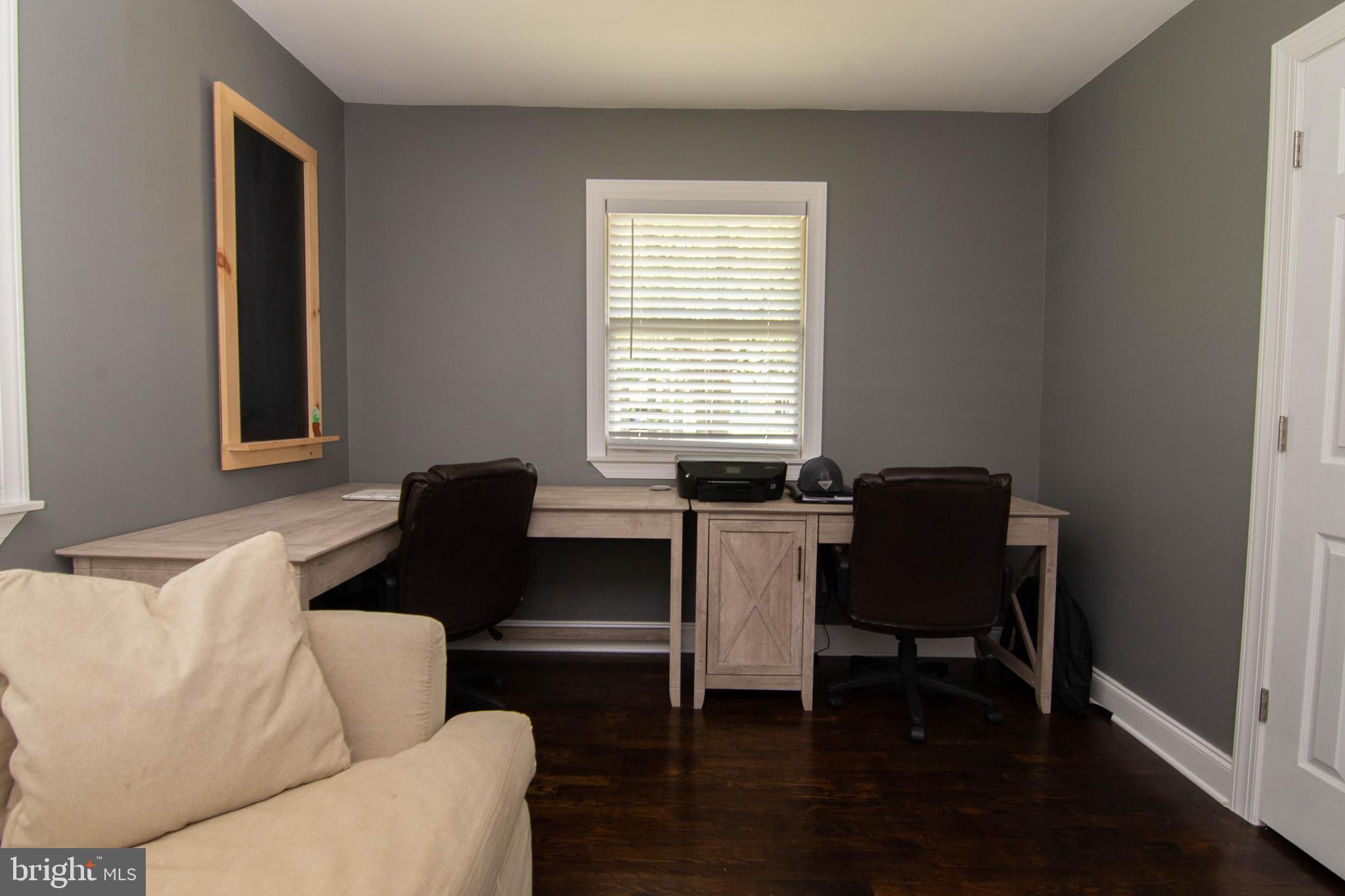 KENT ISLAND ESTATES - Residential Lease