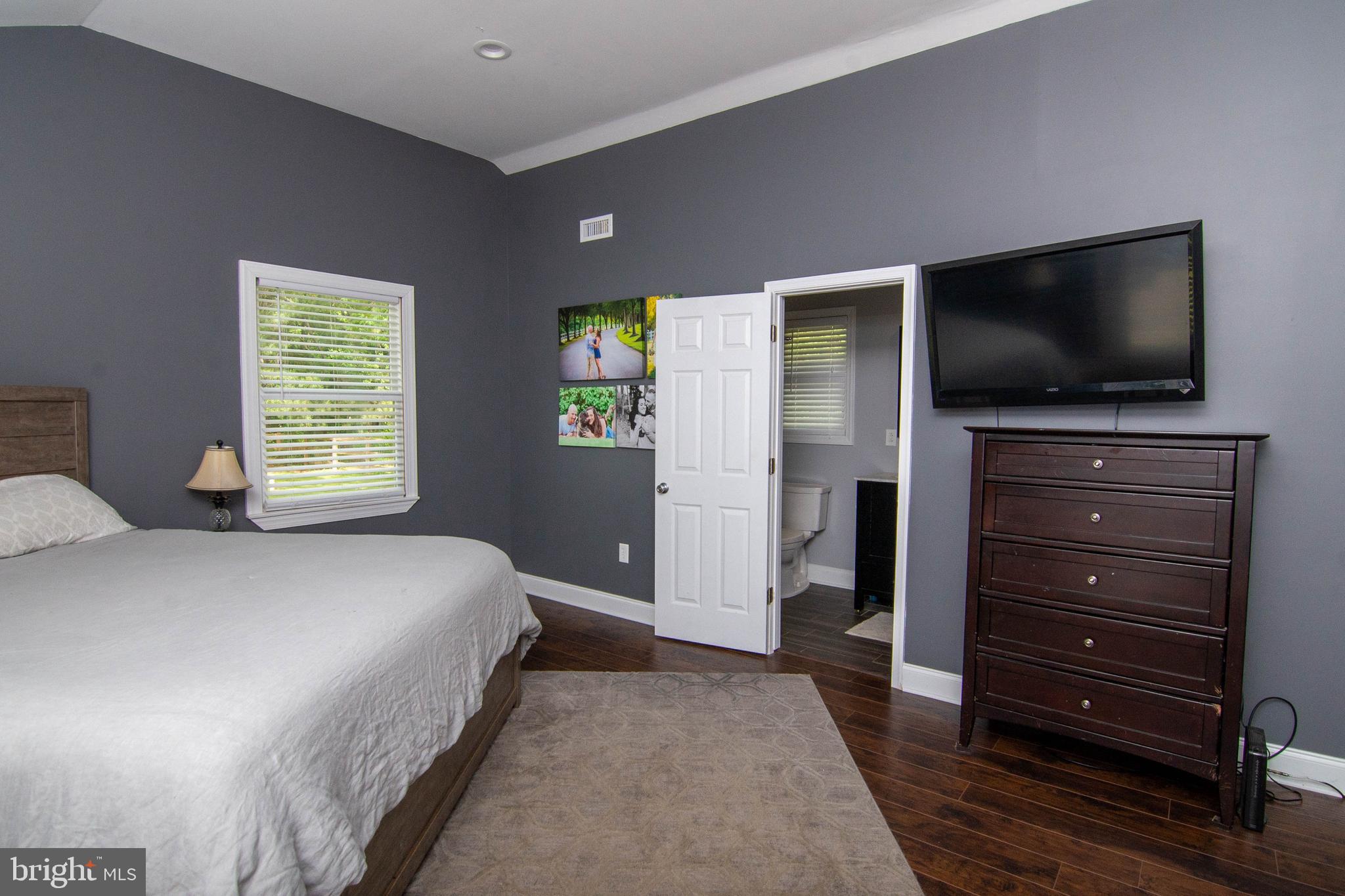 KENT ISLAND ESTATES - Residential Lease