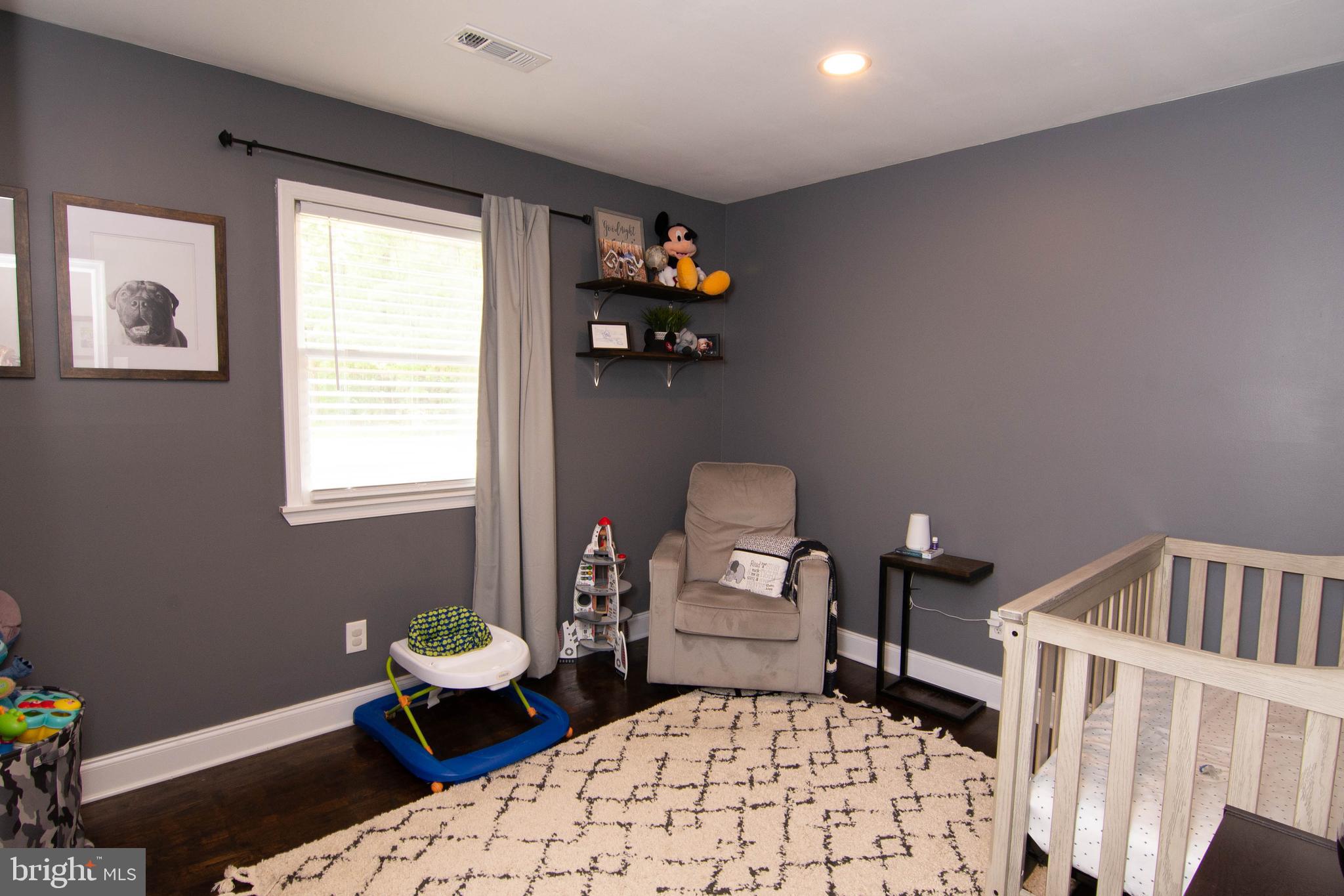 KENT ISLAND ESTATES - Residential Lease