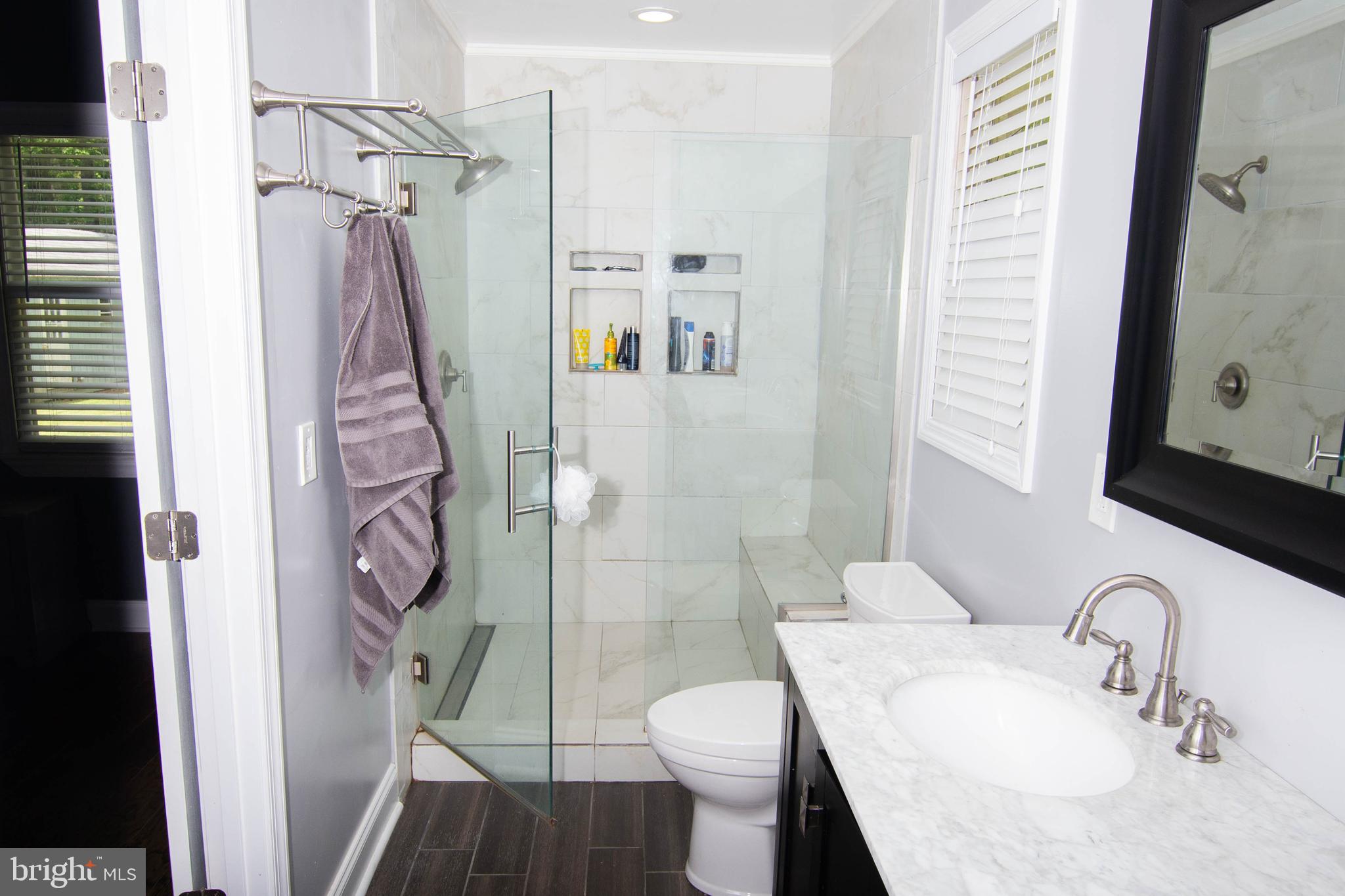 KENT ISLAND ESTATES - Residential Lease