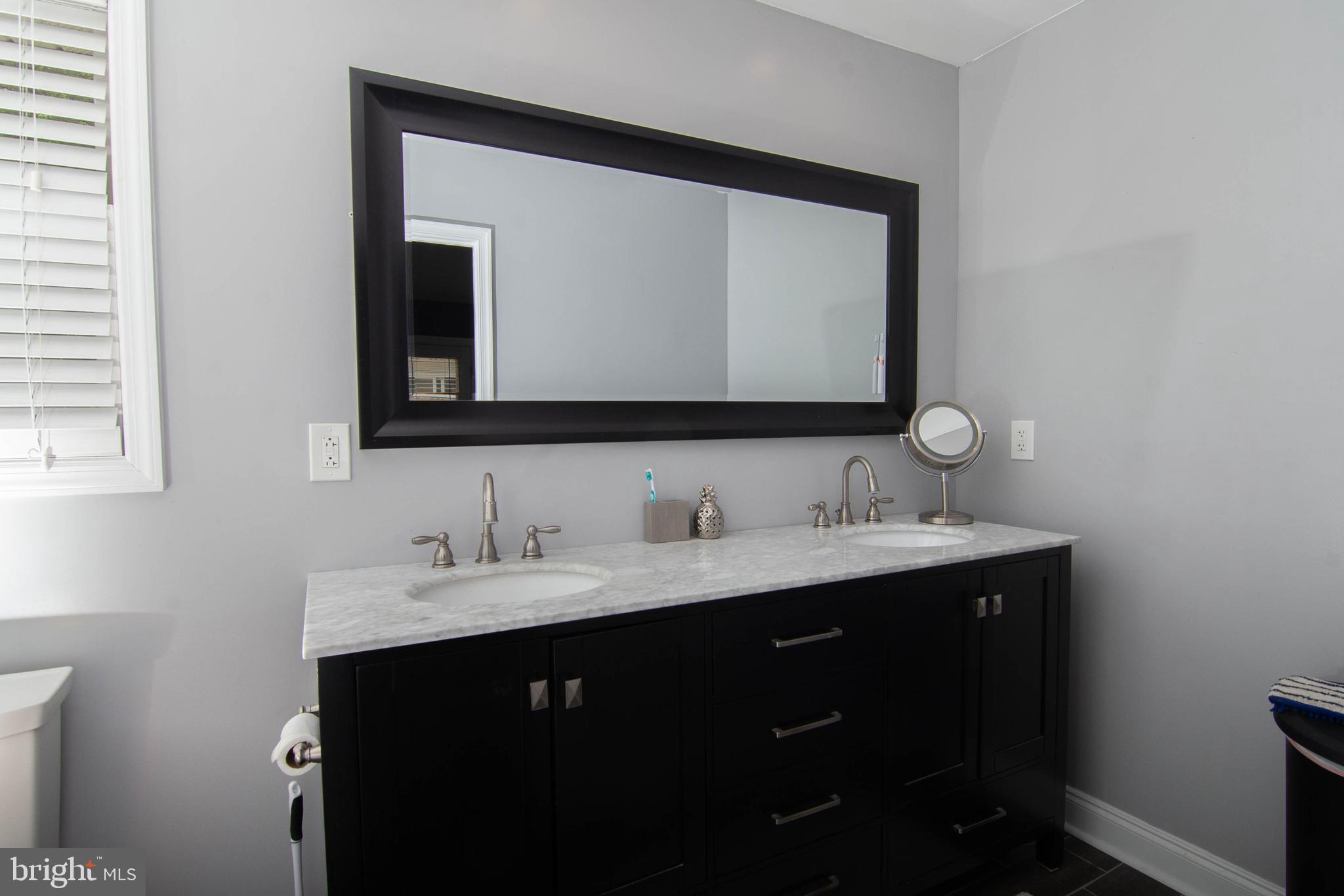 KENT ISLAND ESTATES - Residential Lease