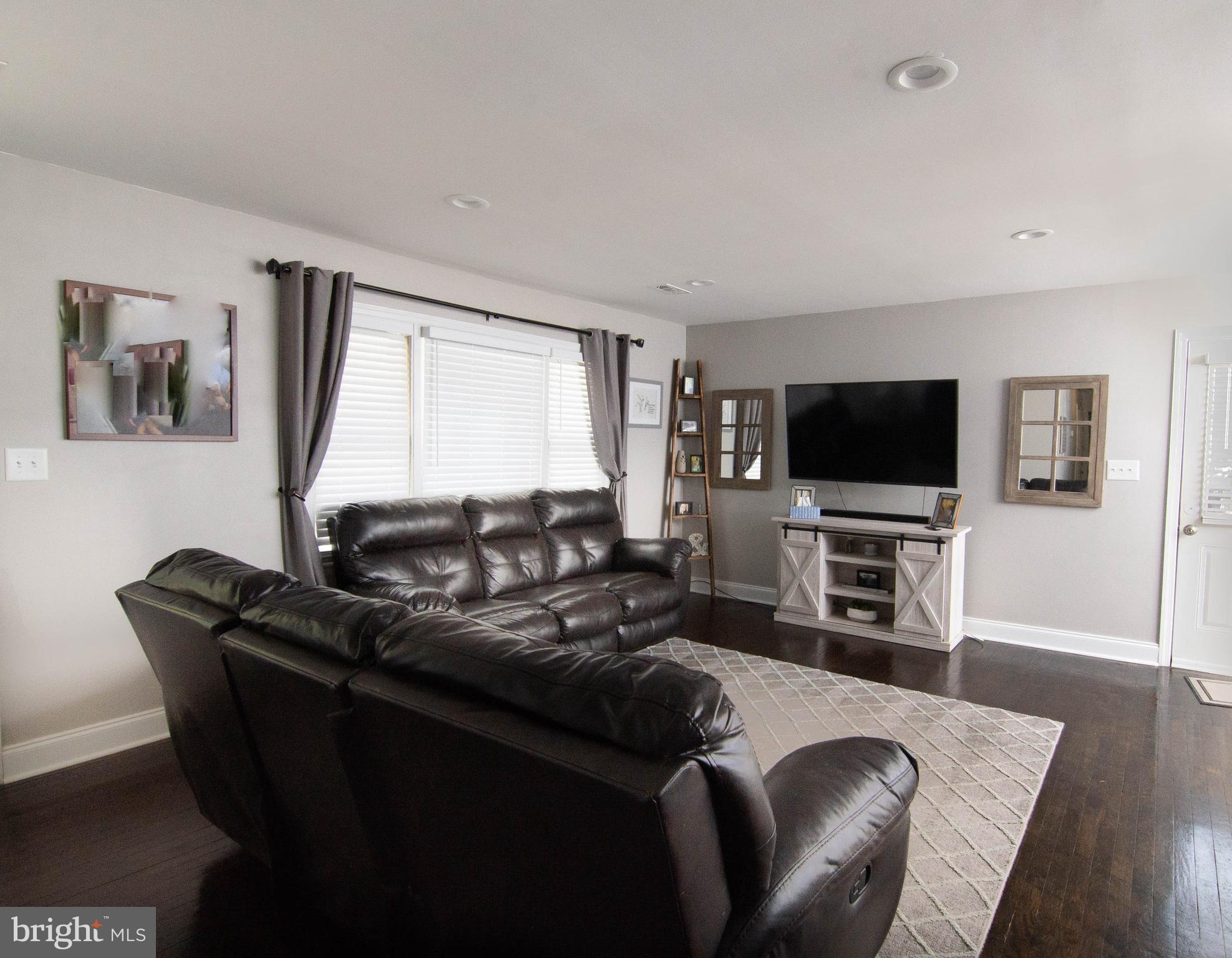 KENT ISLAND ESTATES - Residential Lease