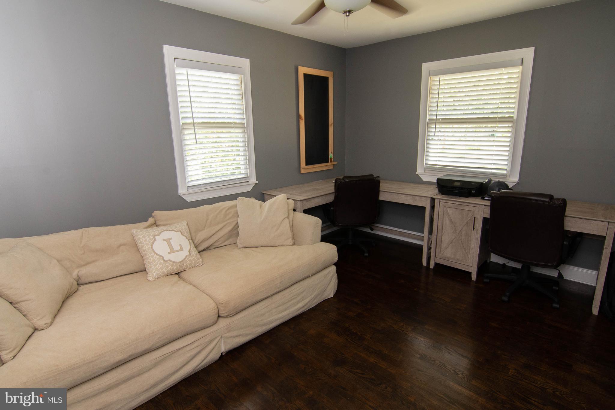 KENT ISLAND ESTATES - Residential Lease