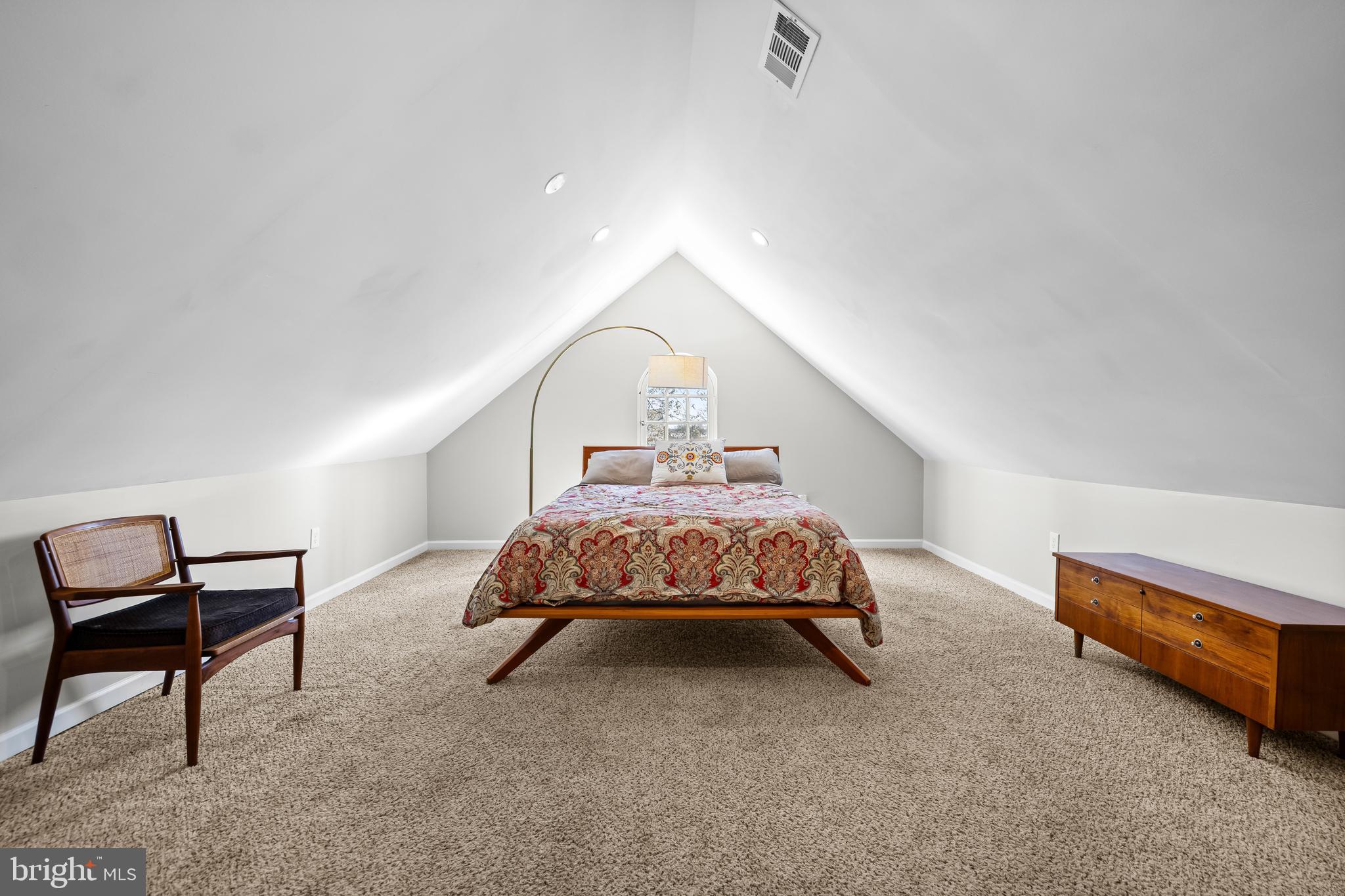 GUILFORD - Residential