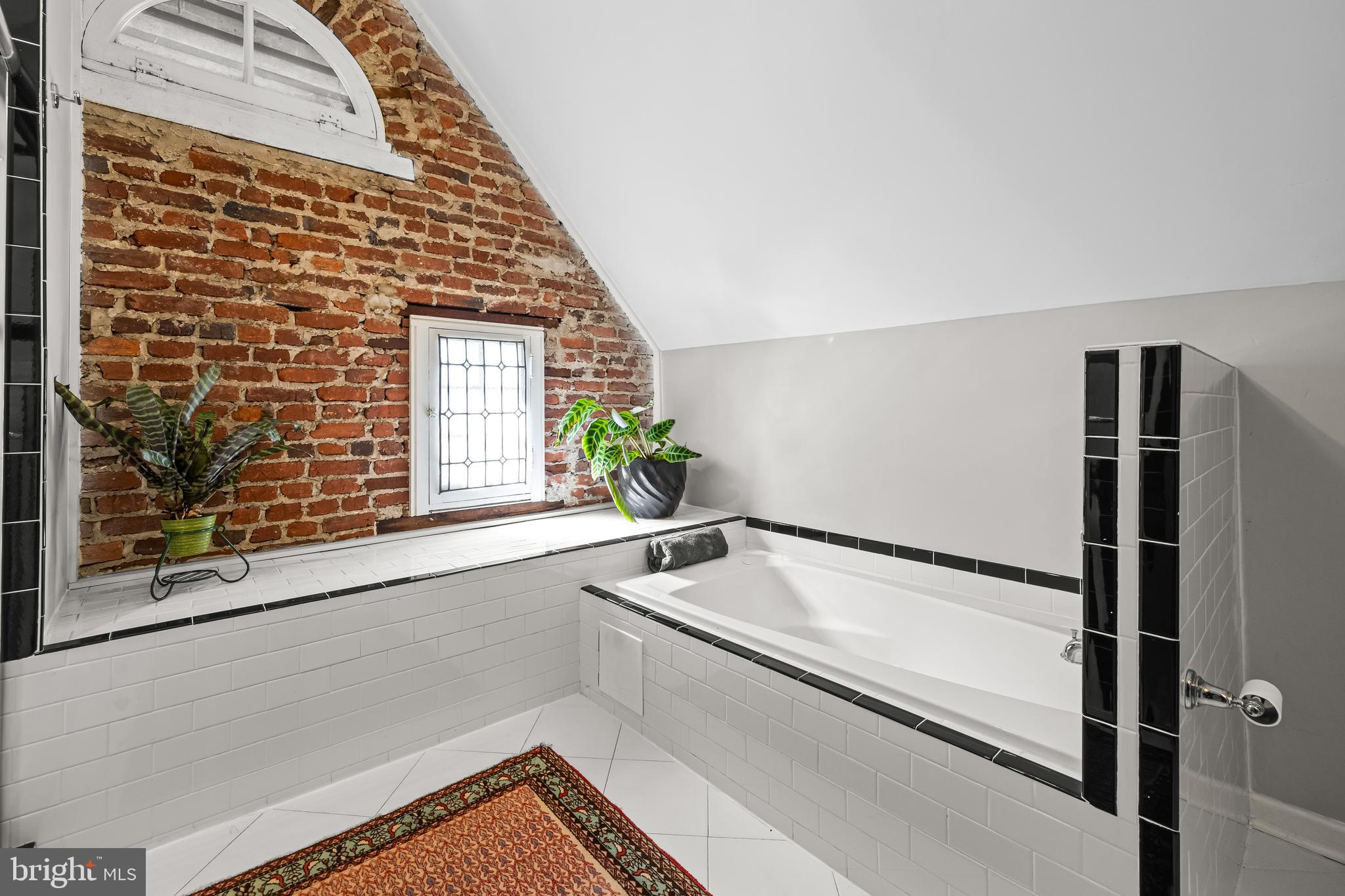 GUILFORD - Residential