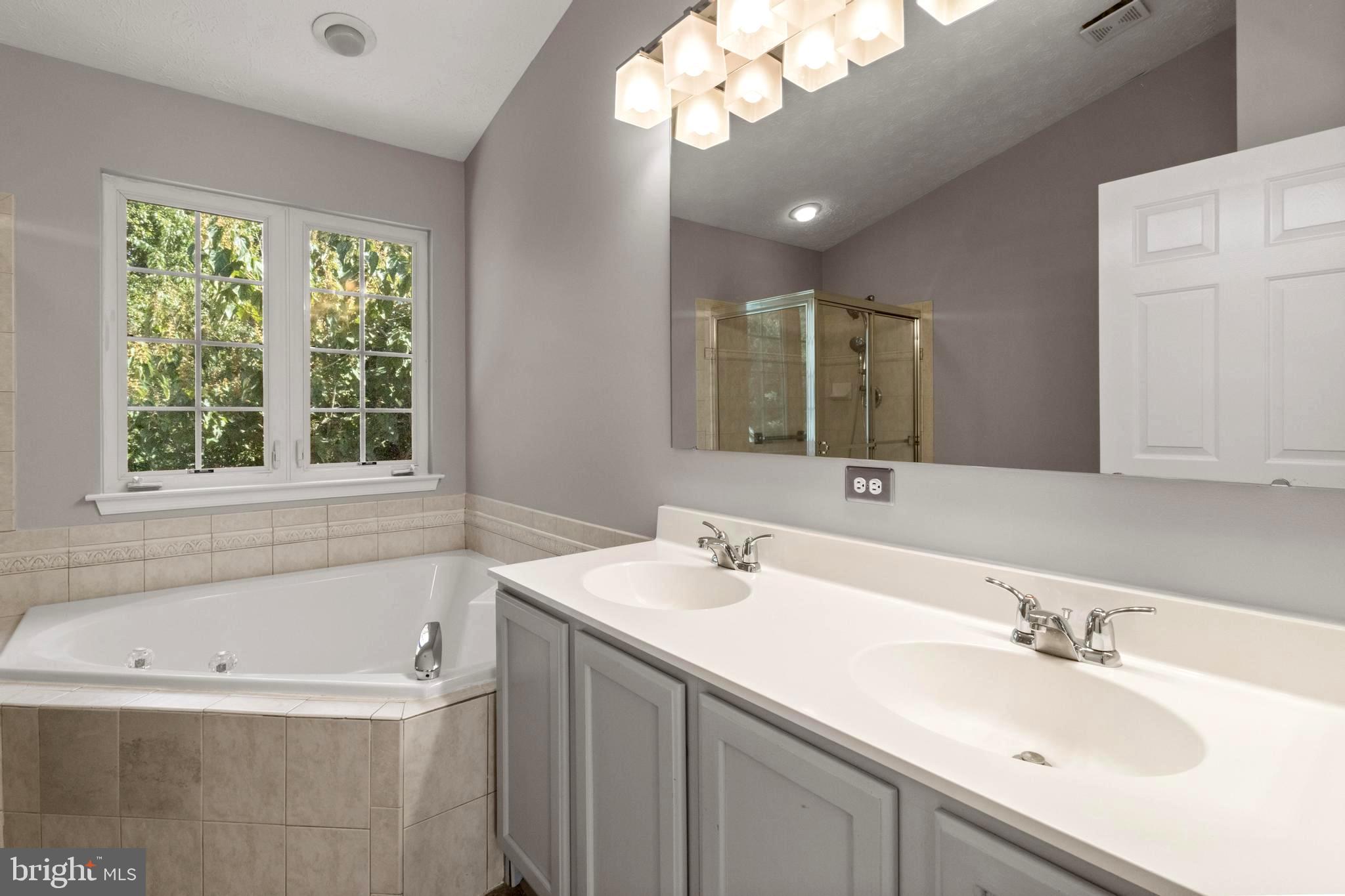 RICHFIELD STATION VILLAGE - Residential