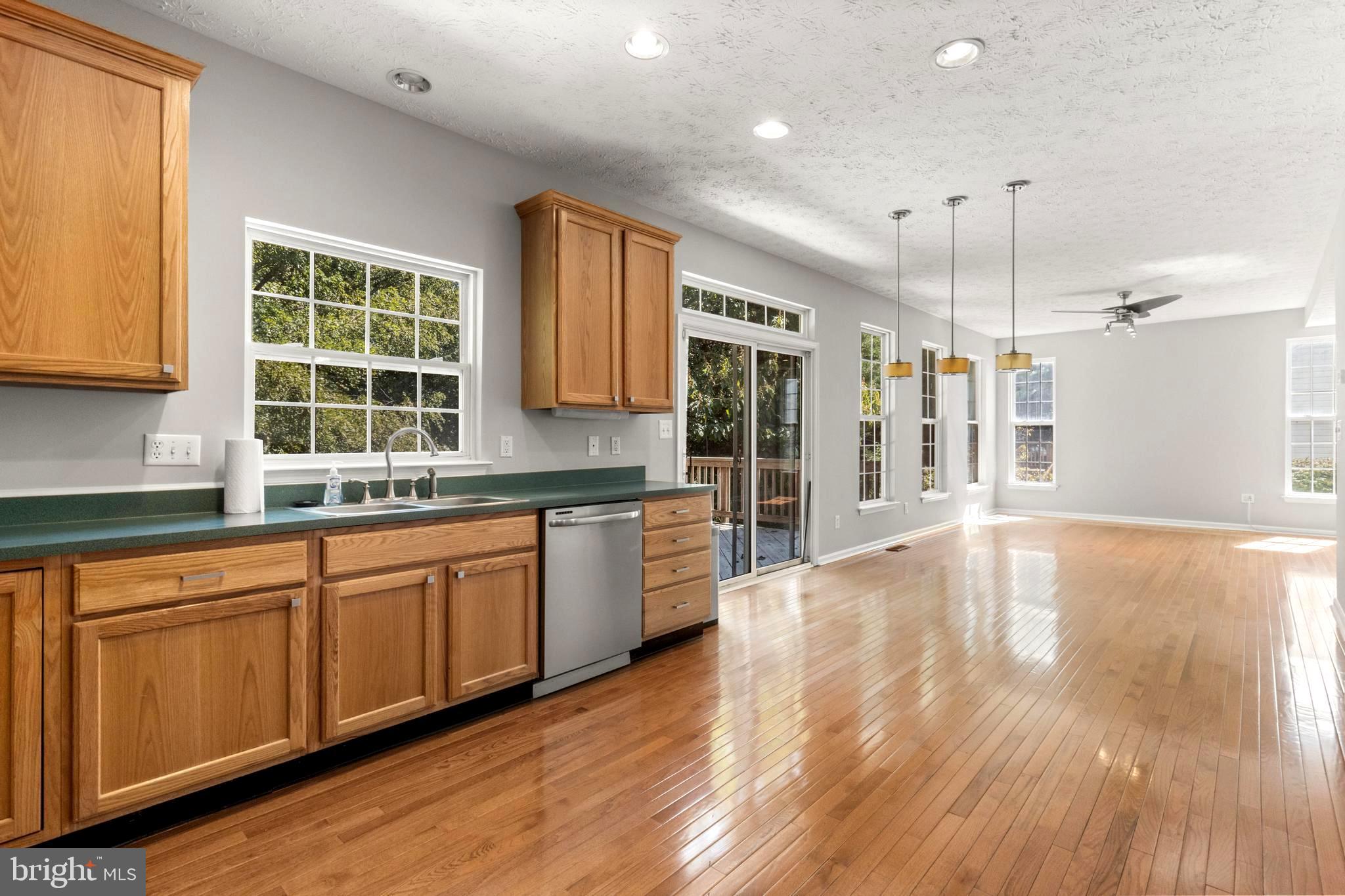 RICHFIELD STATION VILLAGE - Residential