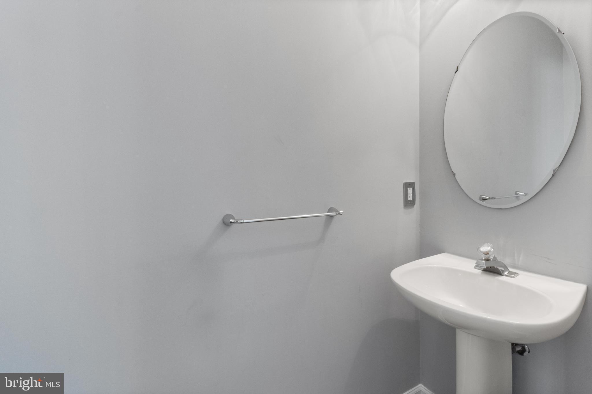 RICHFIELD STATION VILLAGE - Residential