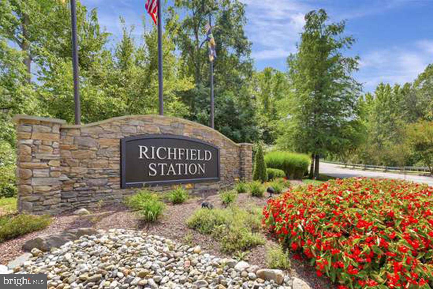 RICHFIELD STATION VILLAGE - Residential