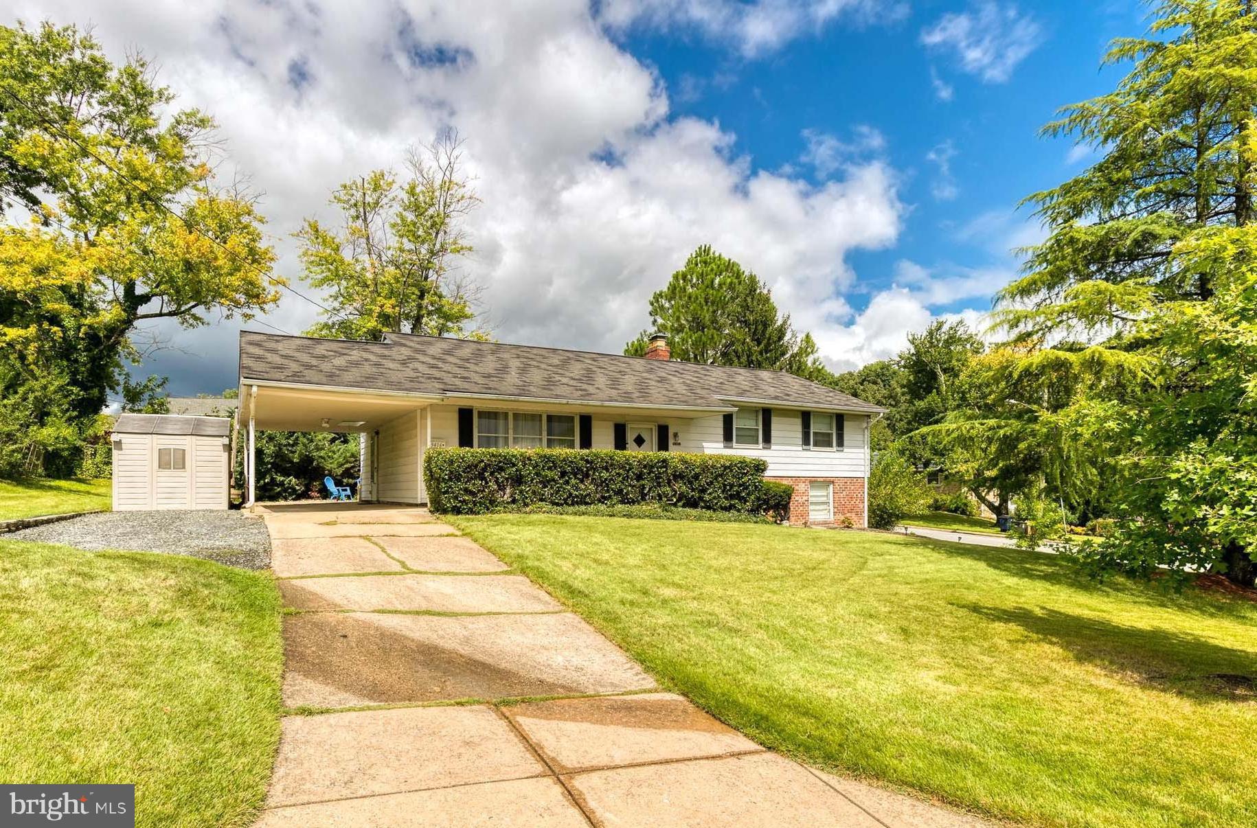 CALVERTON - Residential