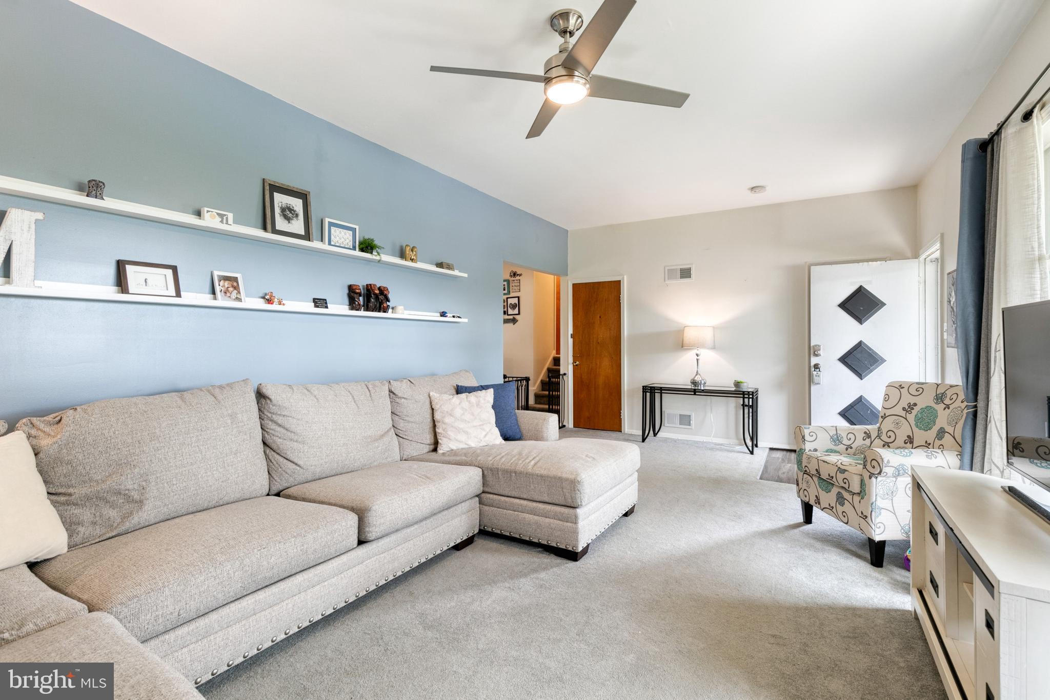 CALVERTON - Residential