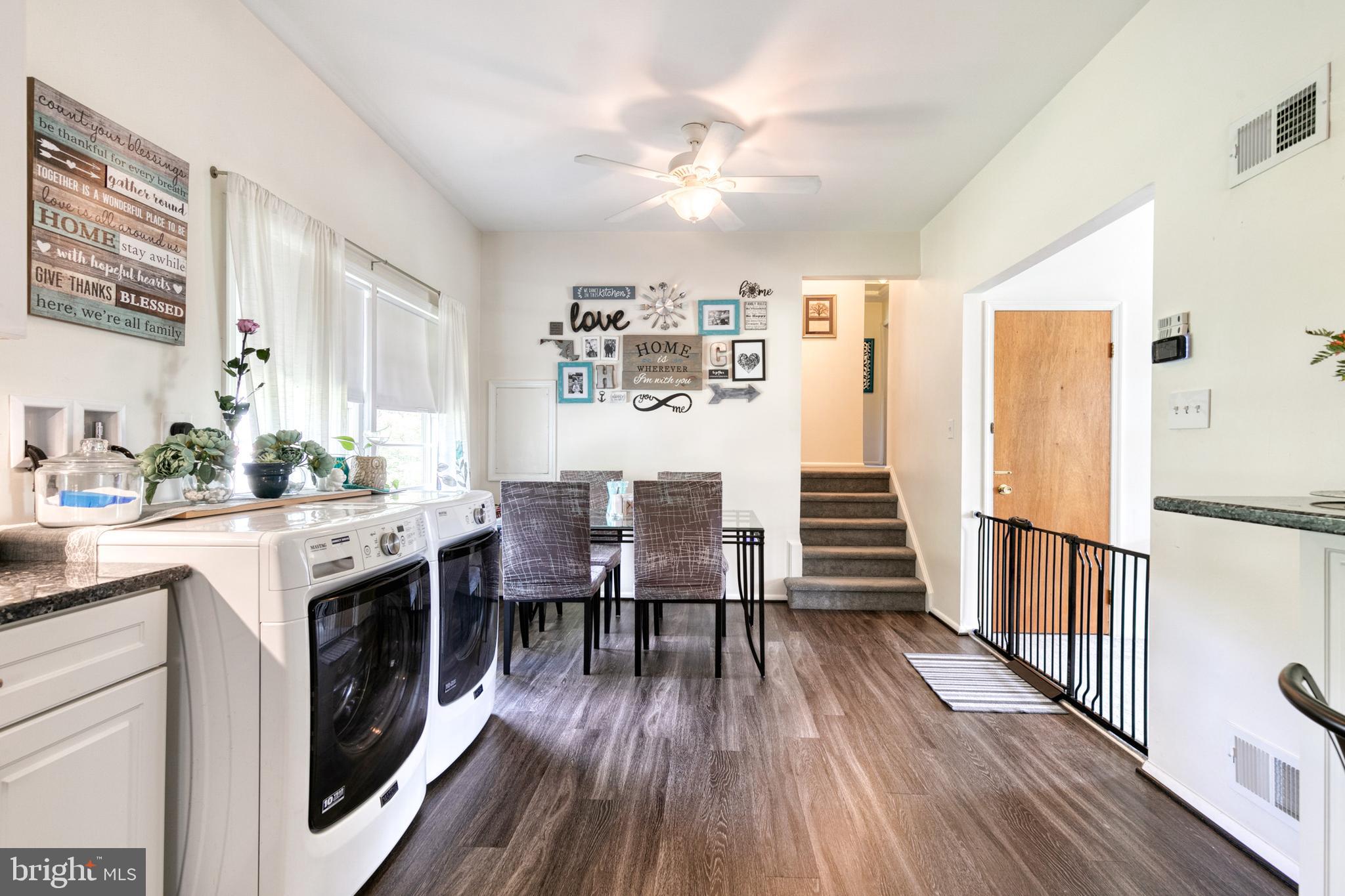 CALVERTON - Residential