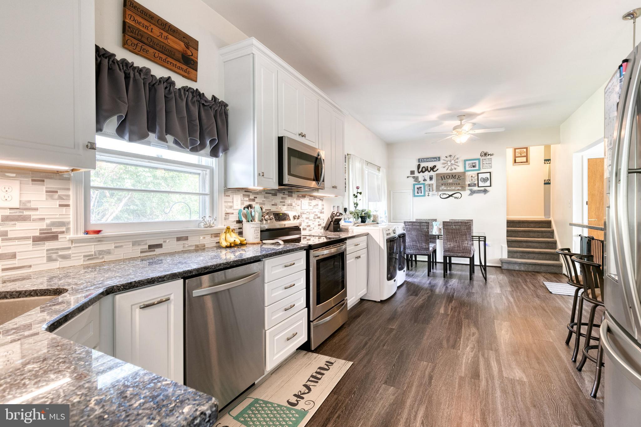 CALVERTON - Residential