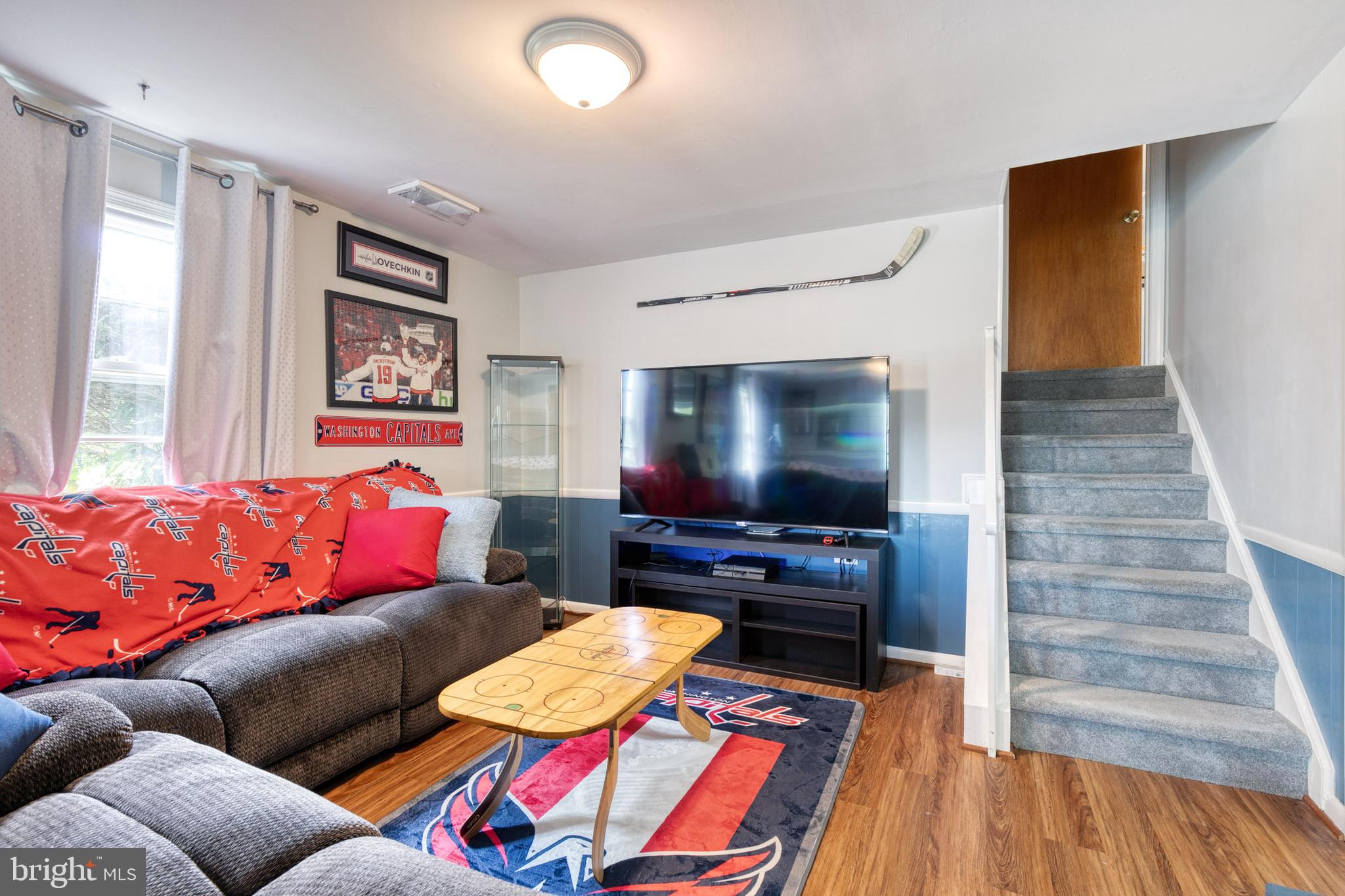 CALVERTON - Residential