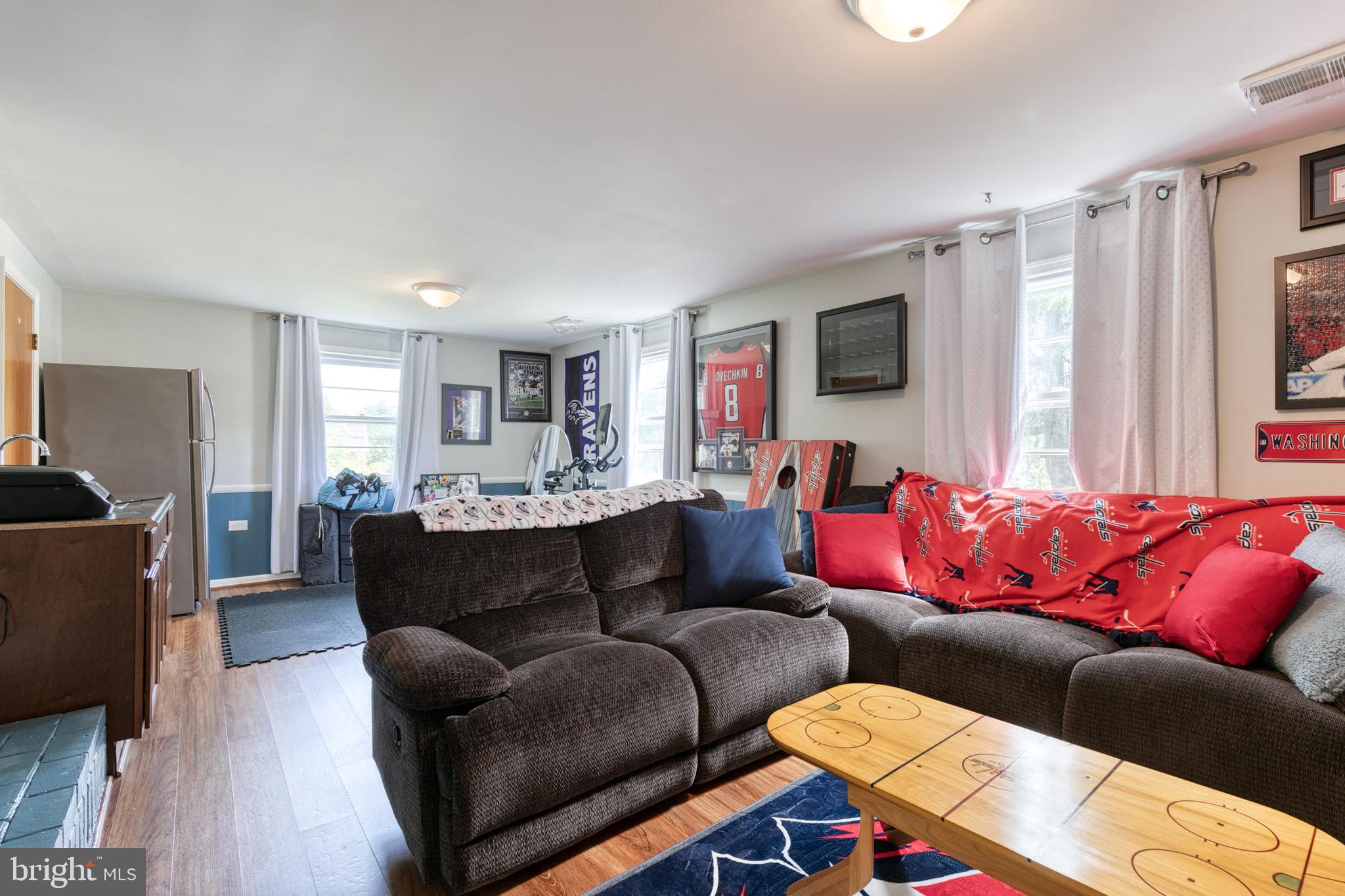 CALVERTON - Residential