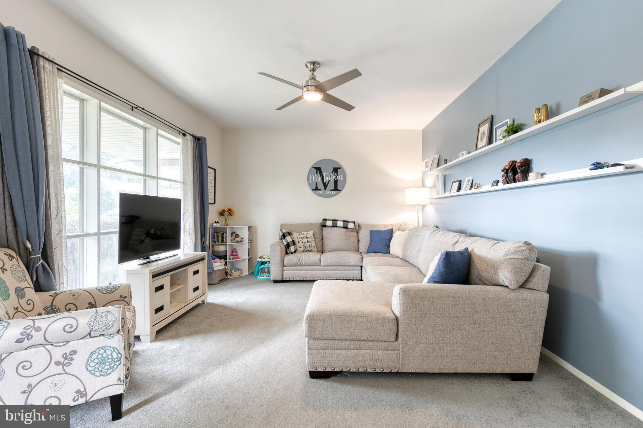 CALVERTON - Residential