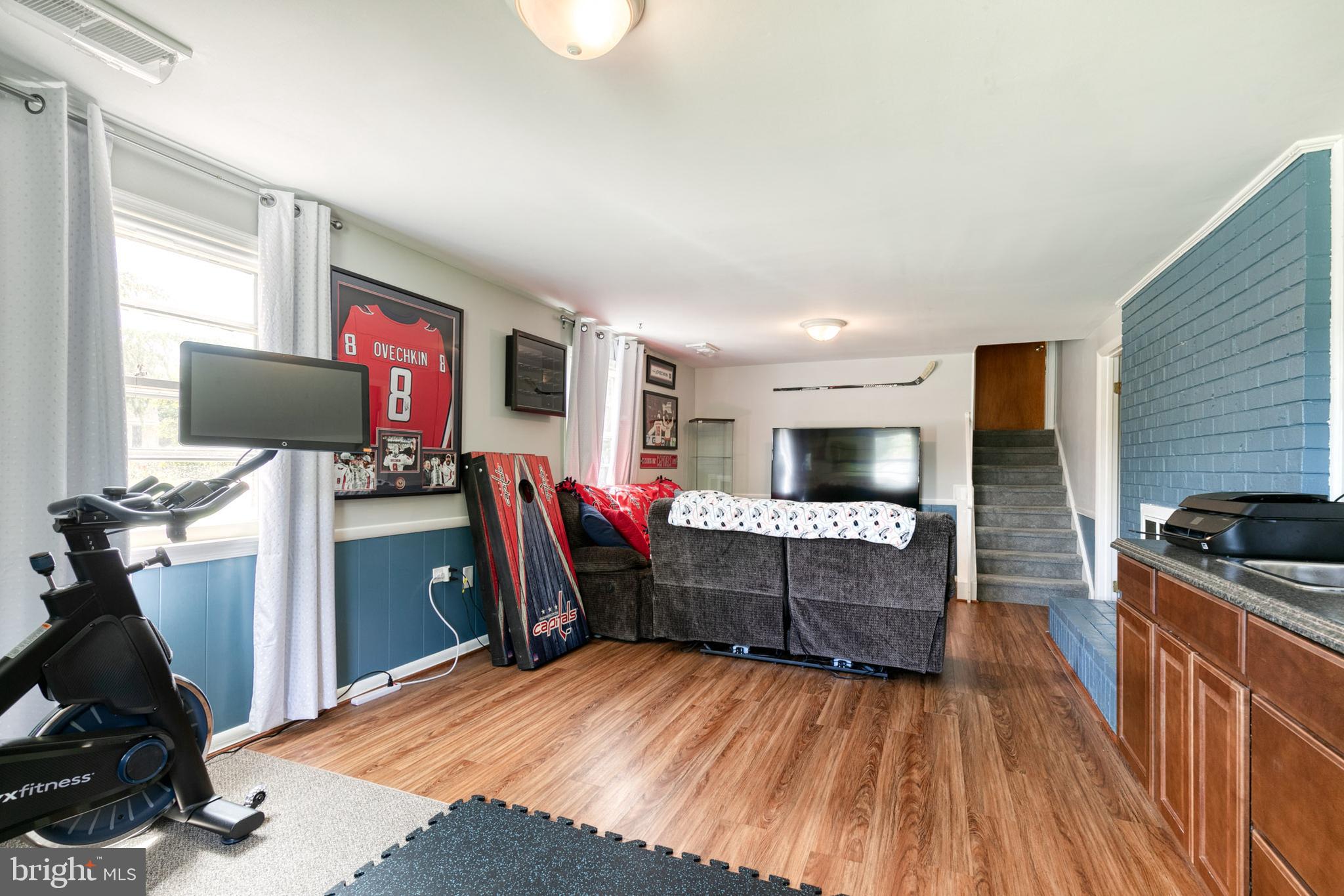 CALVERTON - Residential