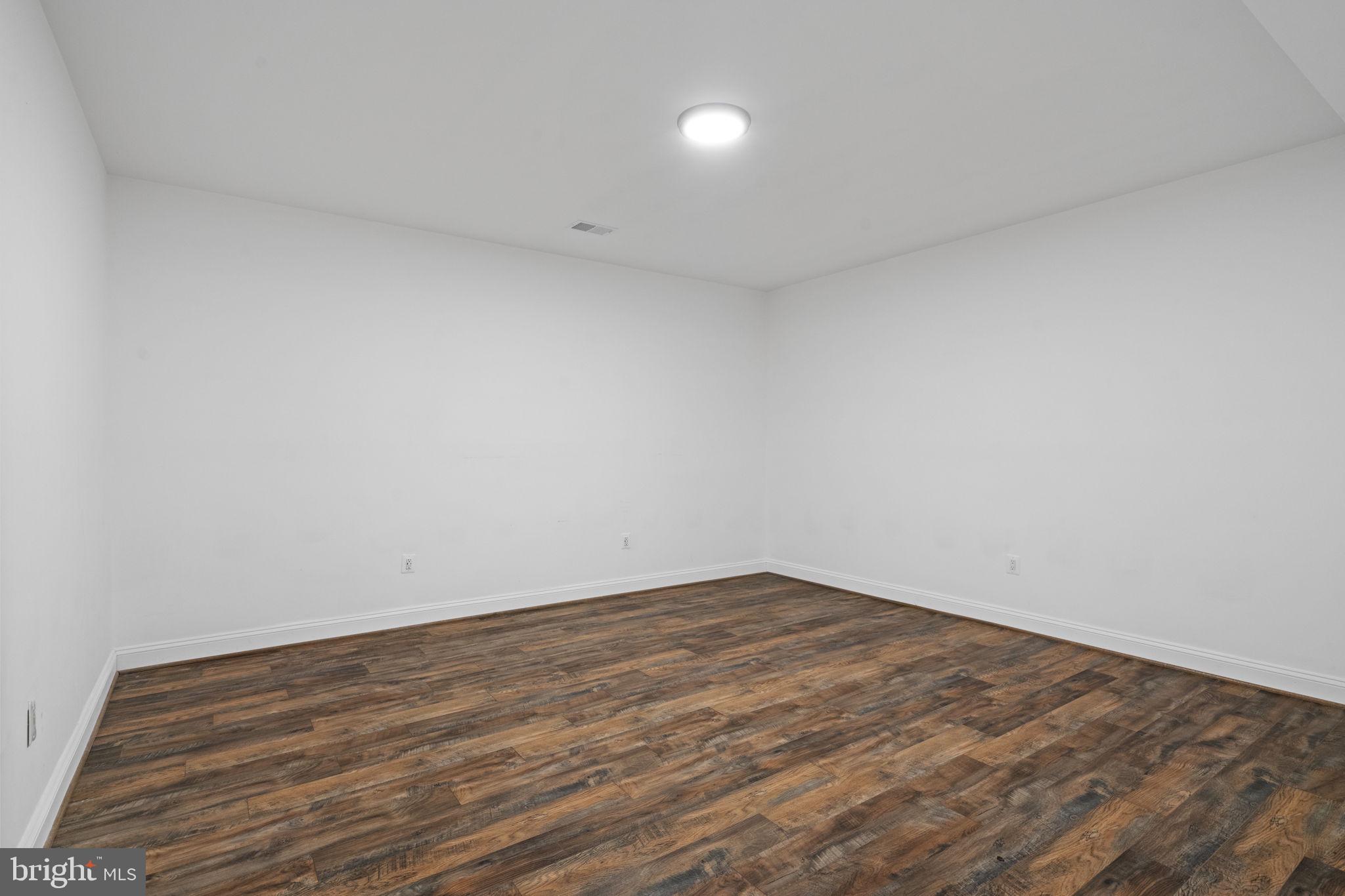 WILLOW SPRING - Residential