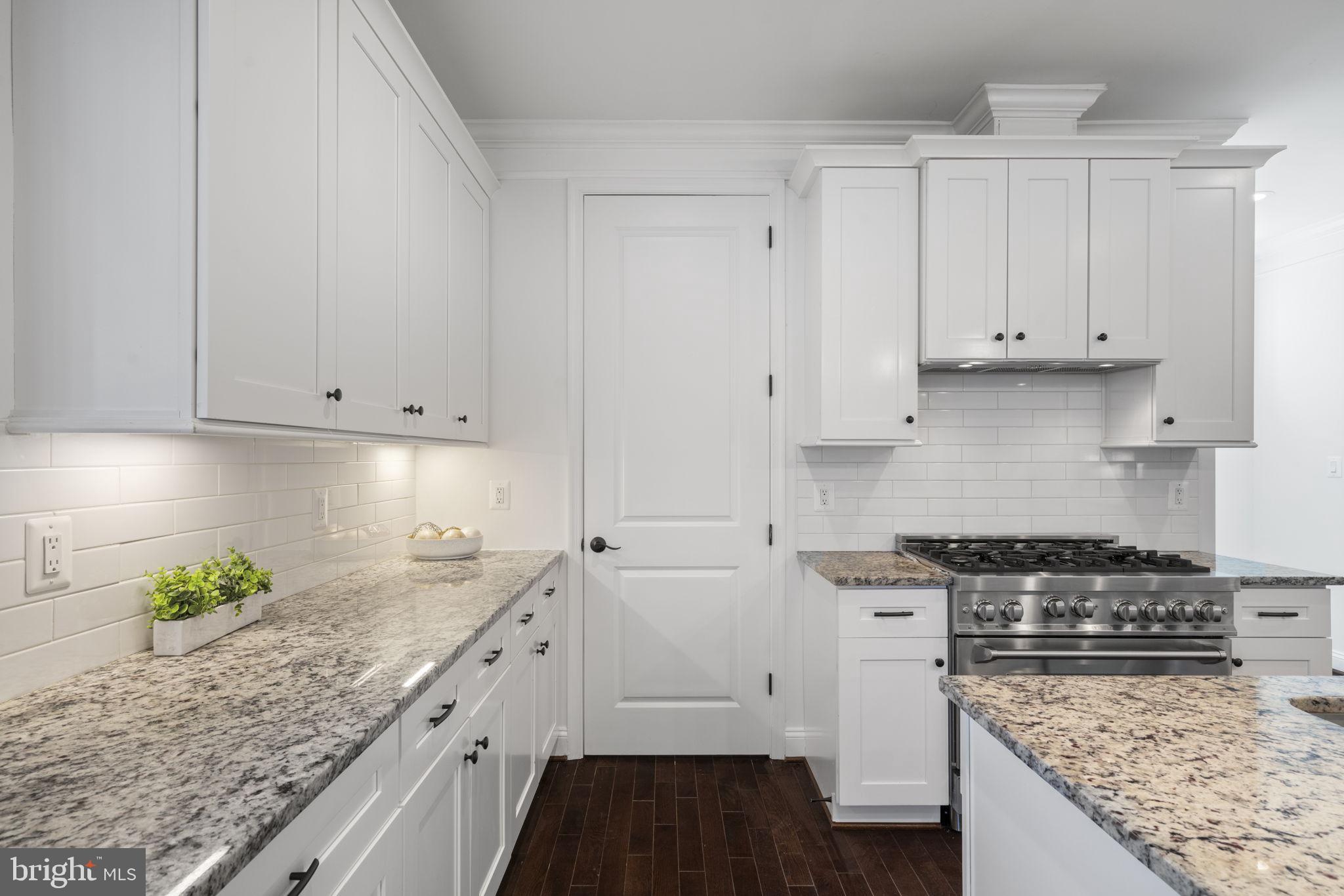 WILLOW SPRING - Residential