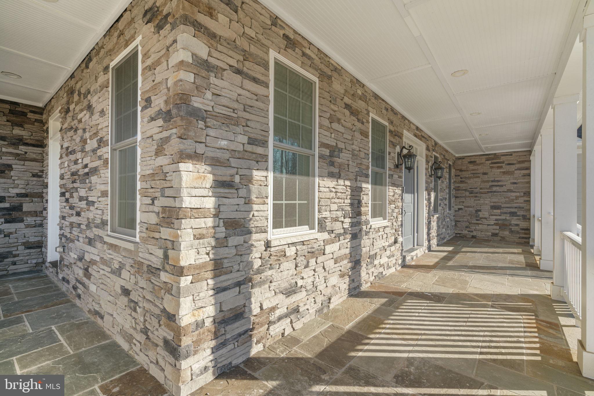 WILLOW SPRING - Residential