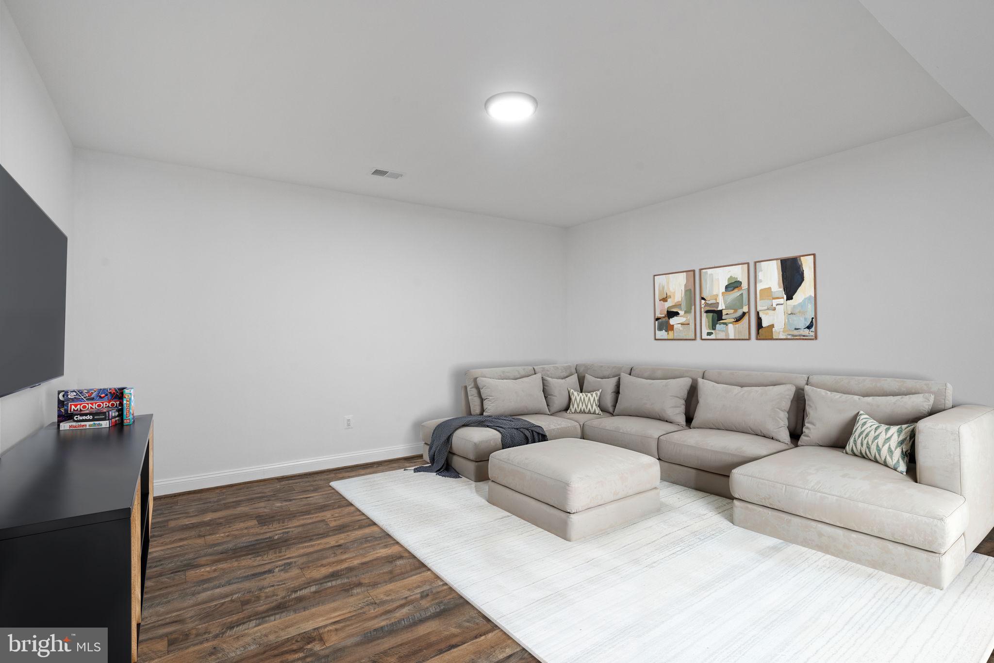 WILLOW SPRING - Residential