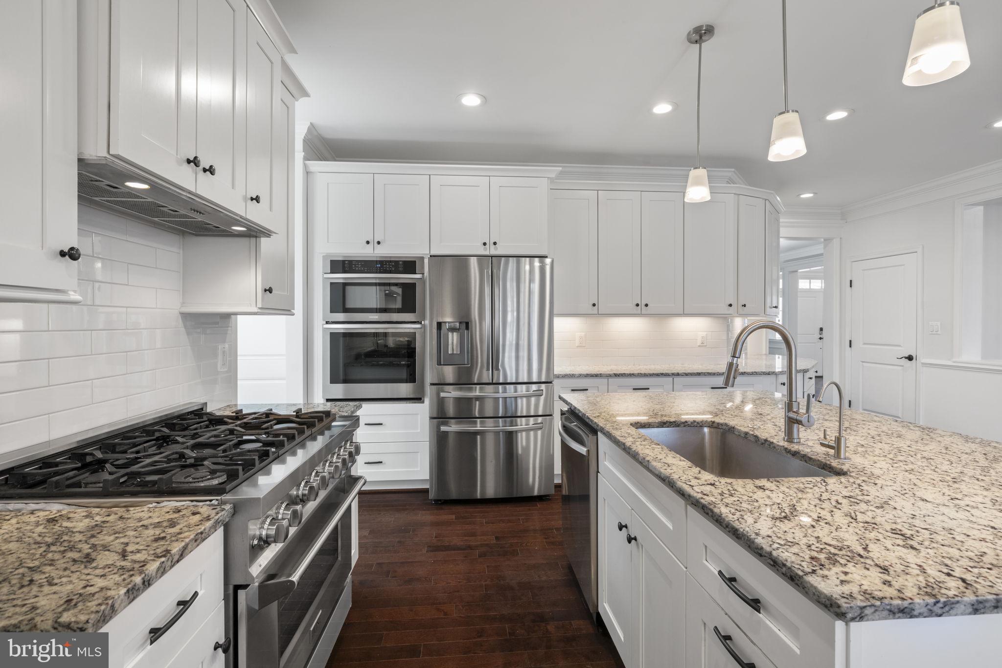 WILLOW SPRING - Residential