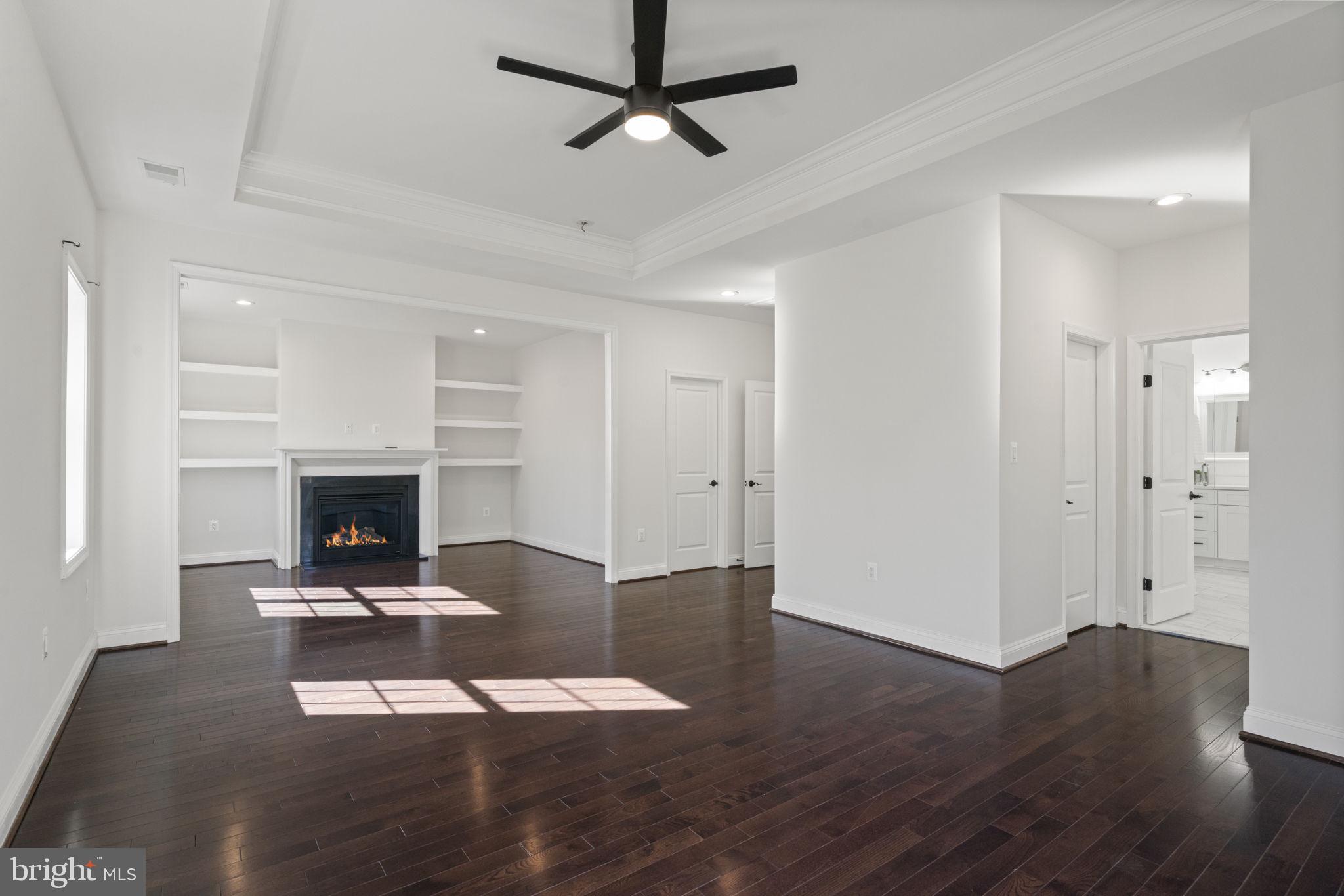 WILLOW SPRING - Residential