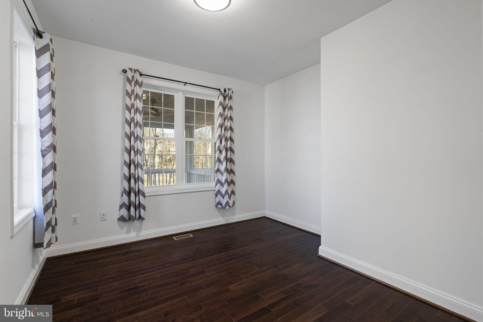 WILLOW SPRING - Residential