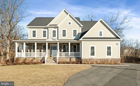 5513 Clifton Road, Clifton, VA MLS: VAFX2222164