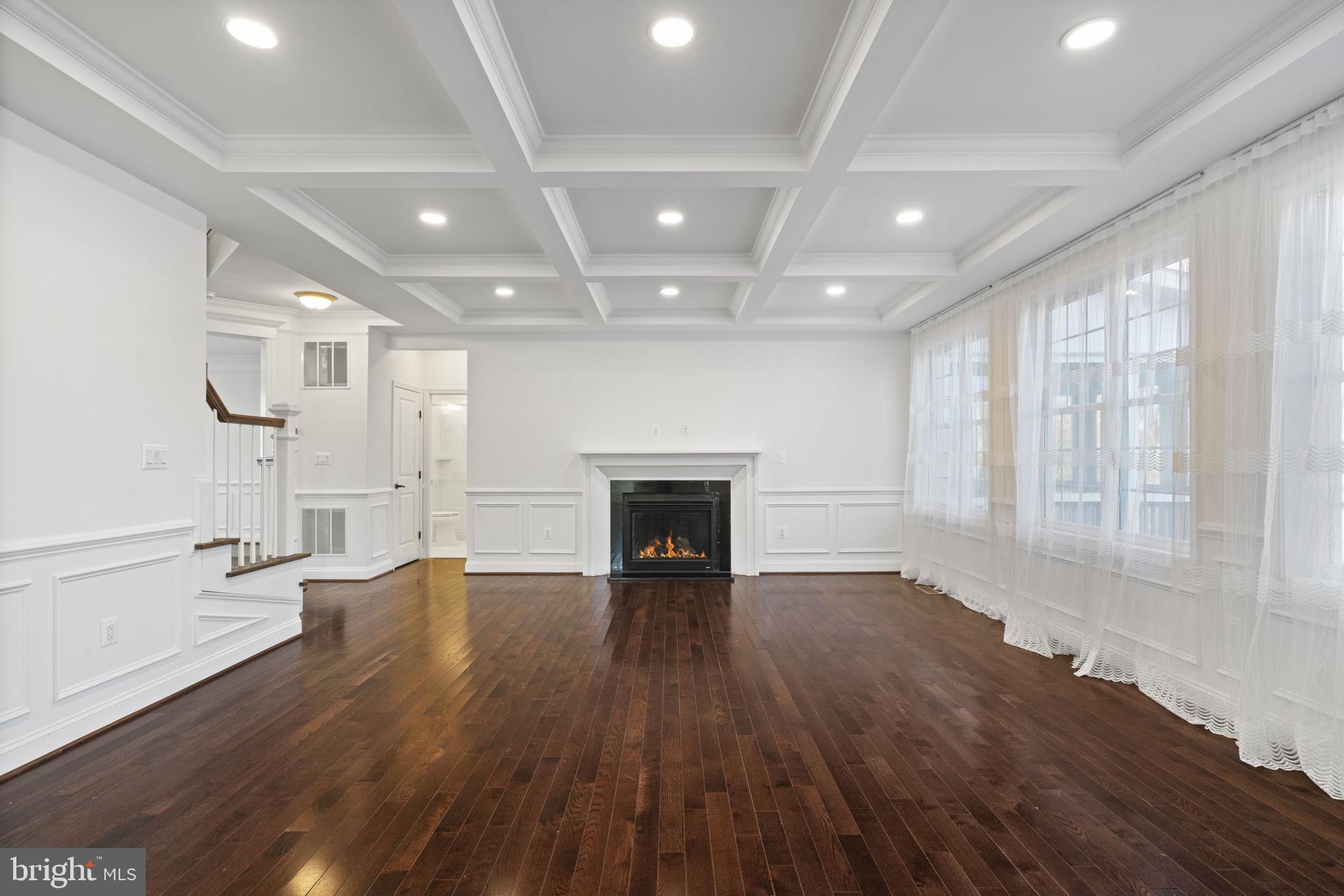 WILLOW SPRING - Residential