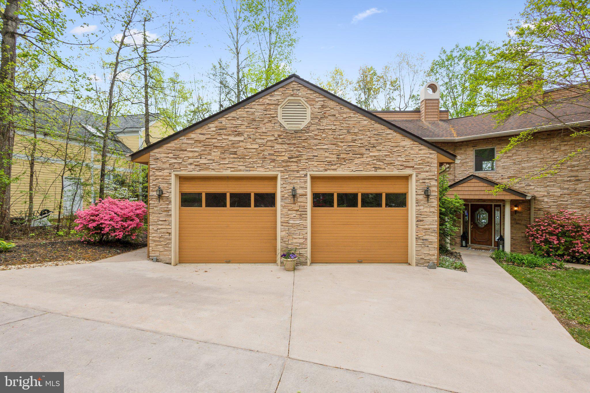 208 MT PLEASANT DRIVE