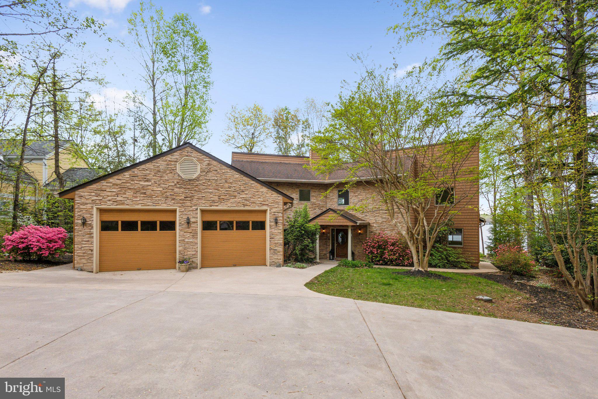 208 MT PLEASANT DRIVE