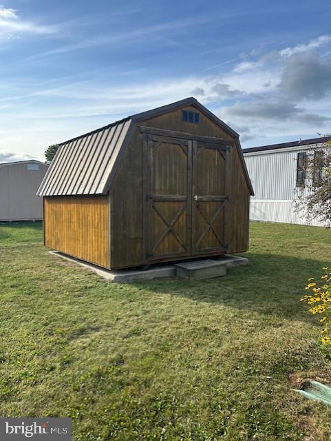 LINCOLN ESTATES - Residential