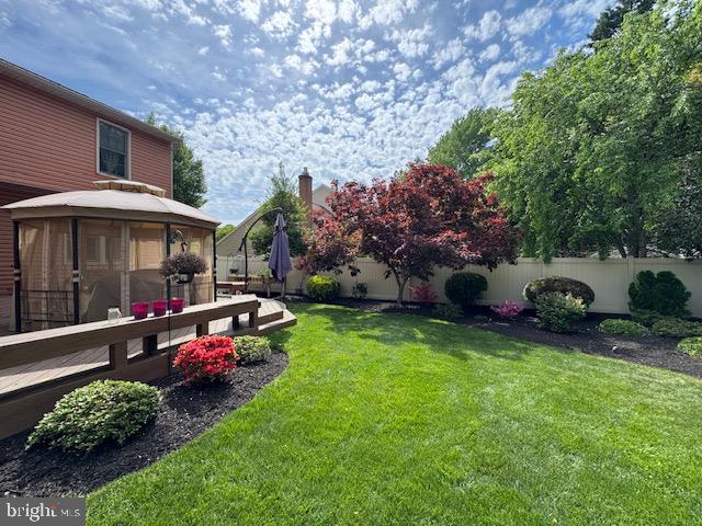 2304 LAKESHIRE DRIVE