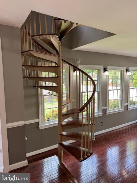 MANORS AT MOUNT VERNON - Residential