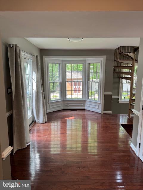 MANORS AT MOUNT VERNON - Residential