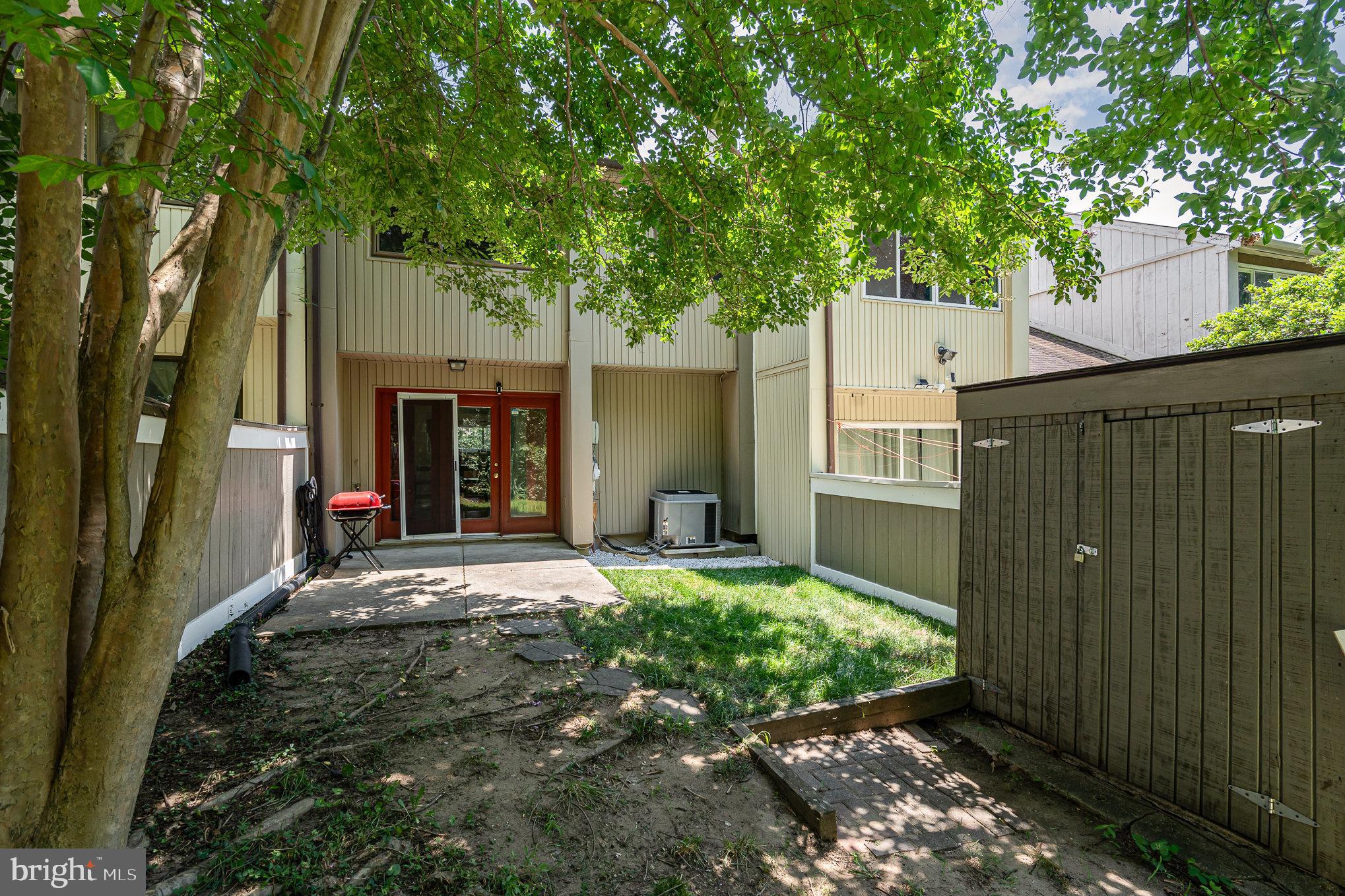 RIPPON LANDING - Residential