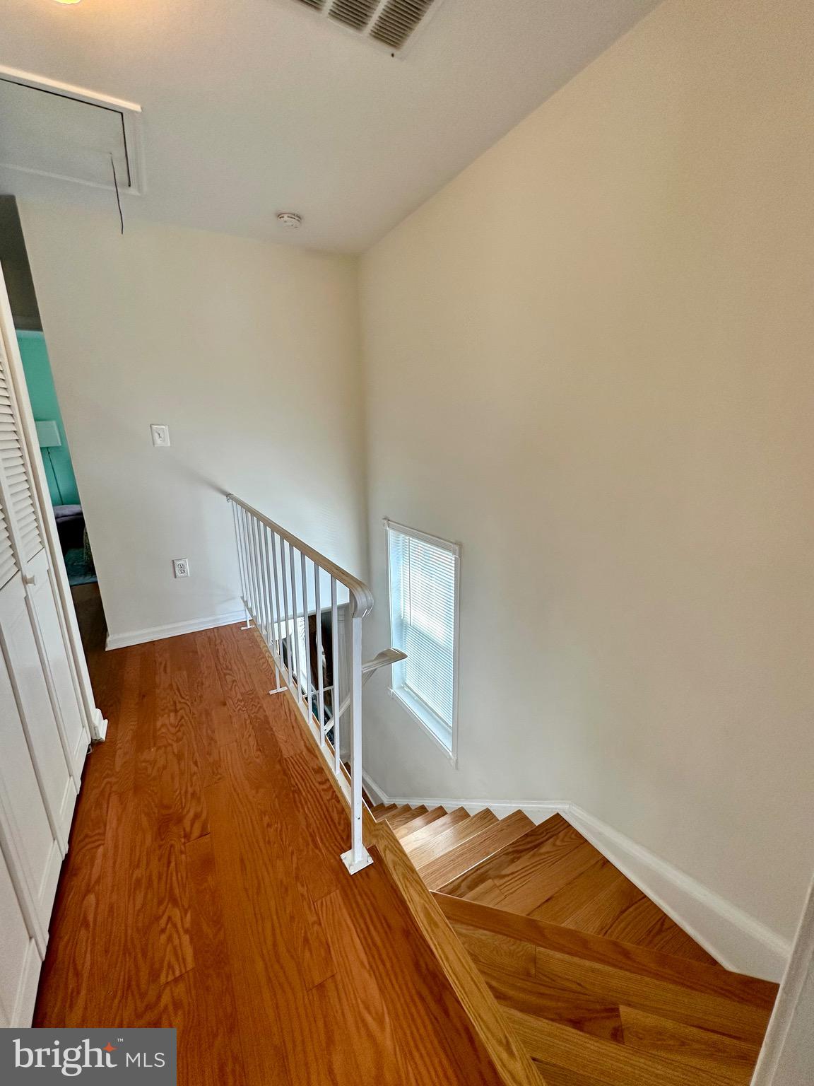 CROFTON MEWS - Residential Lease