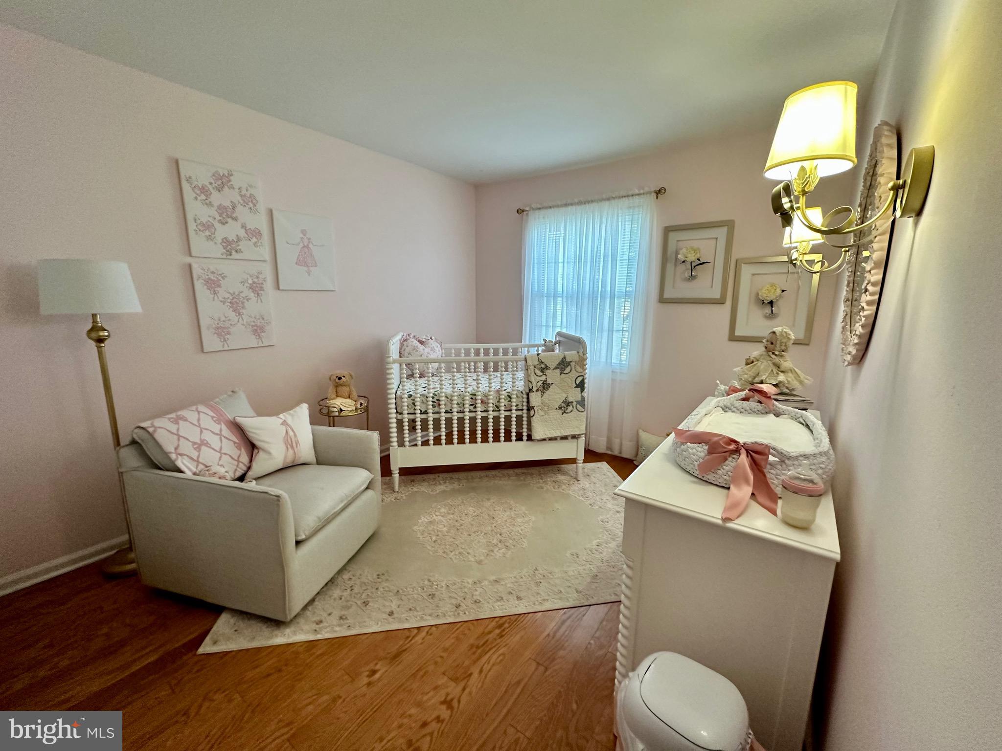 CROFTON MEWS - Residential Lease