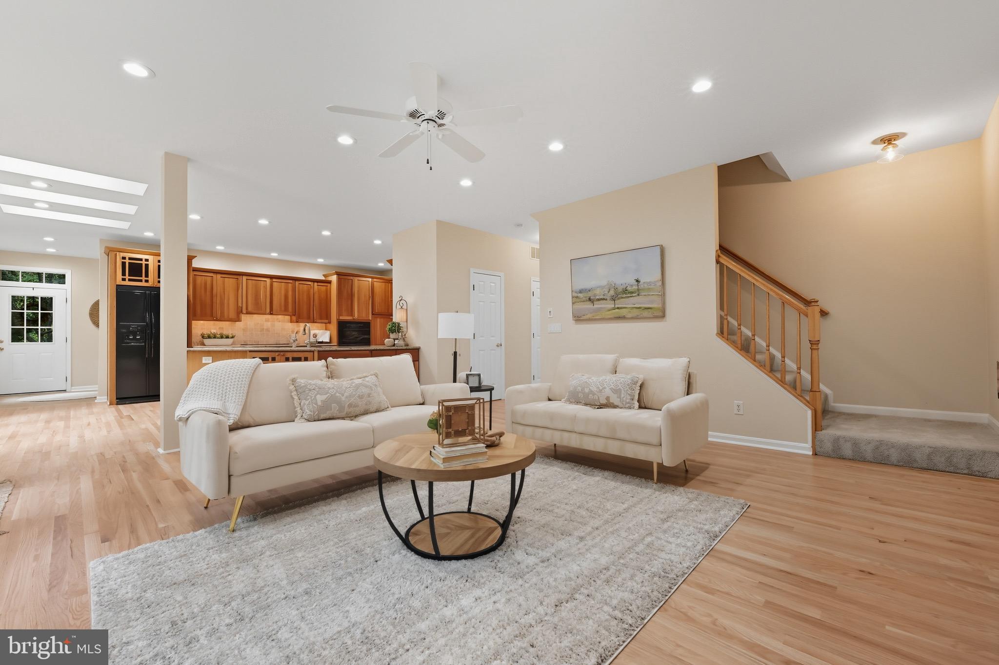 MARTHA S VINEYARD - Residential