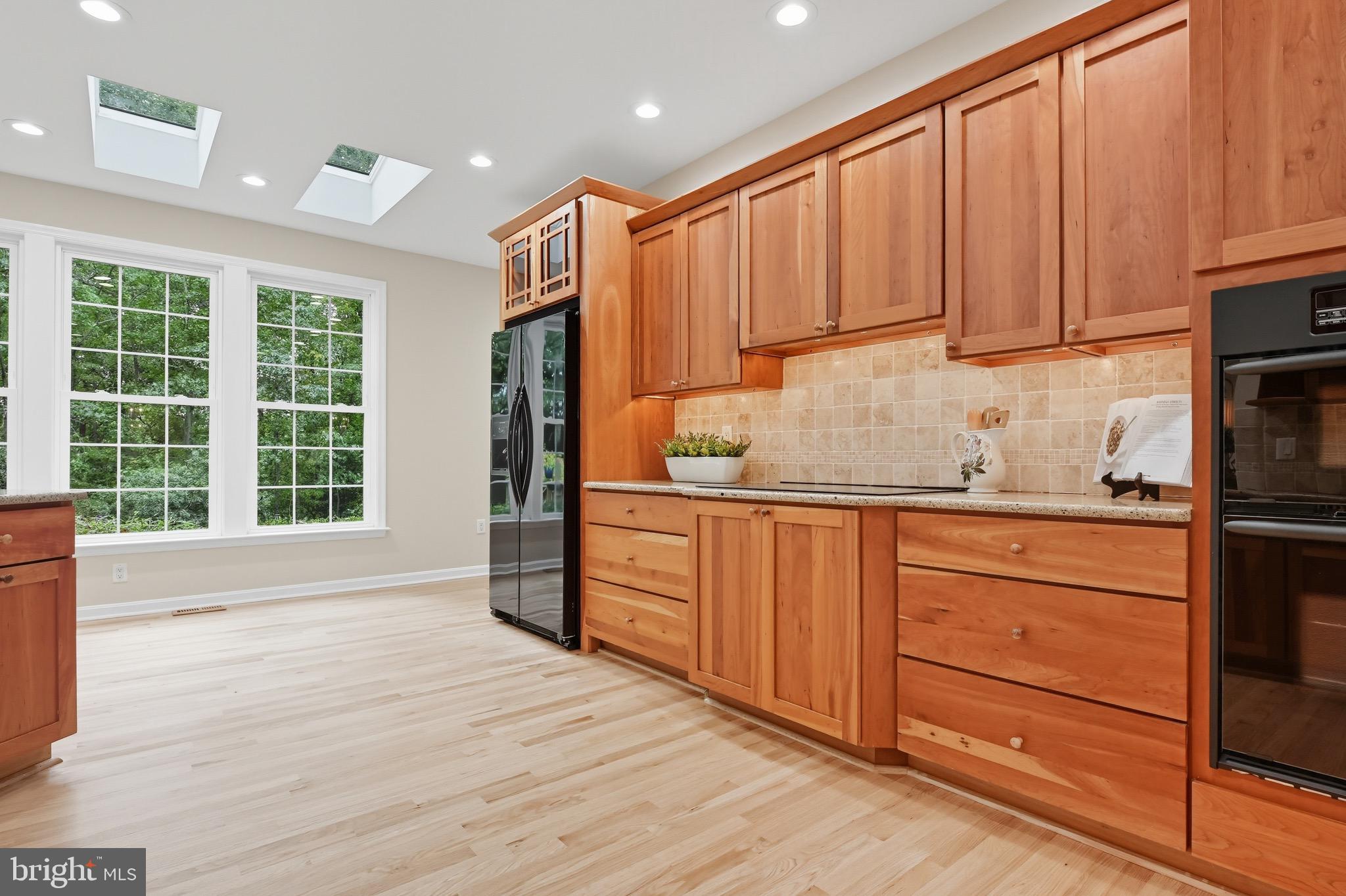 MARTHA S VINEYARD - Residential