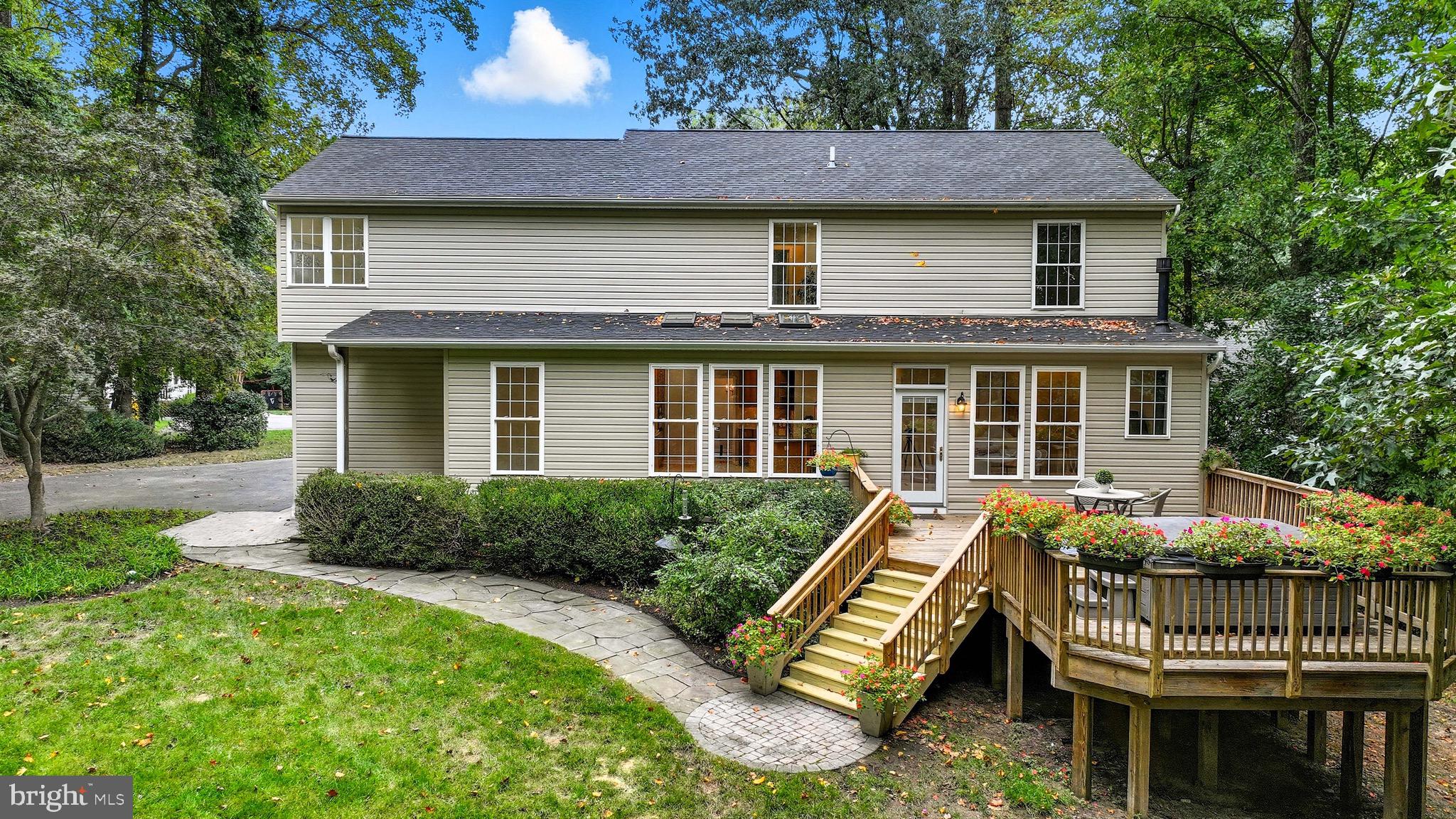 MARTHA S VINEYARD - Residential