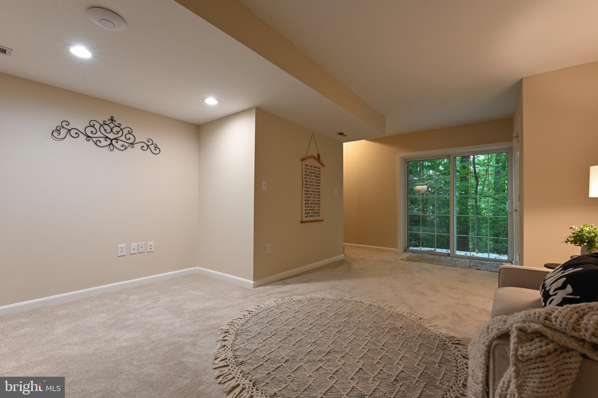 MARTHA S VINEYARD - Residential