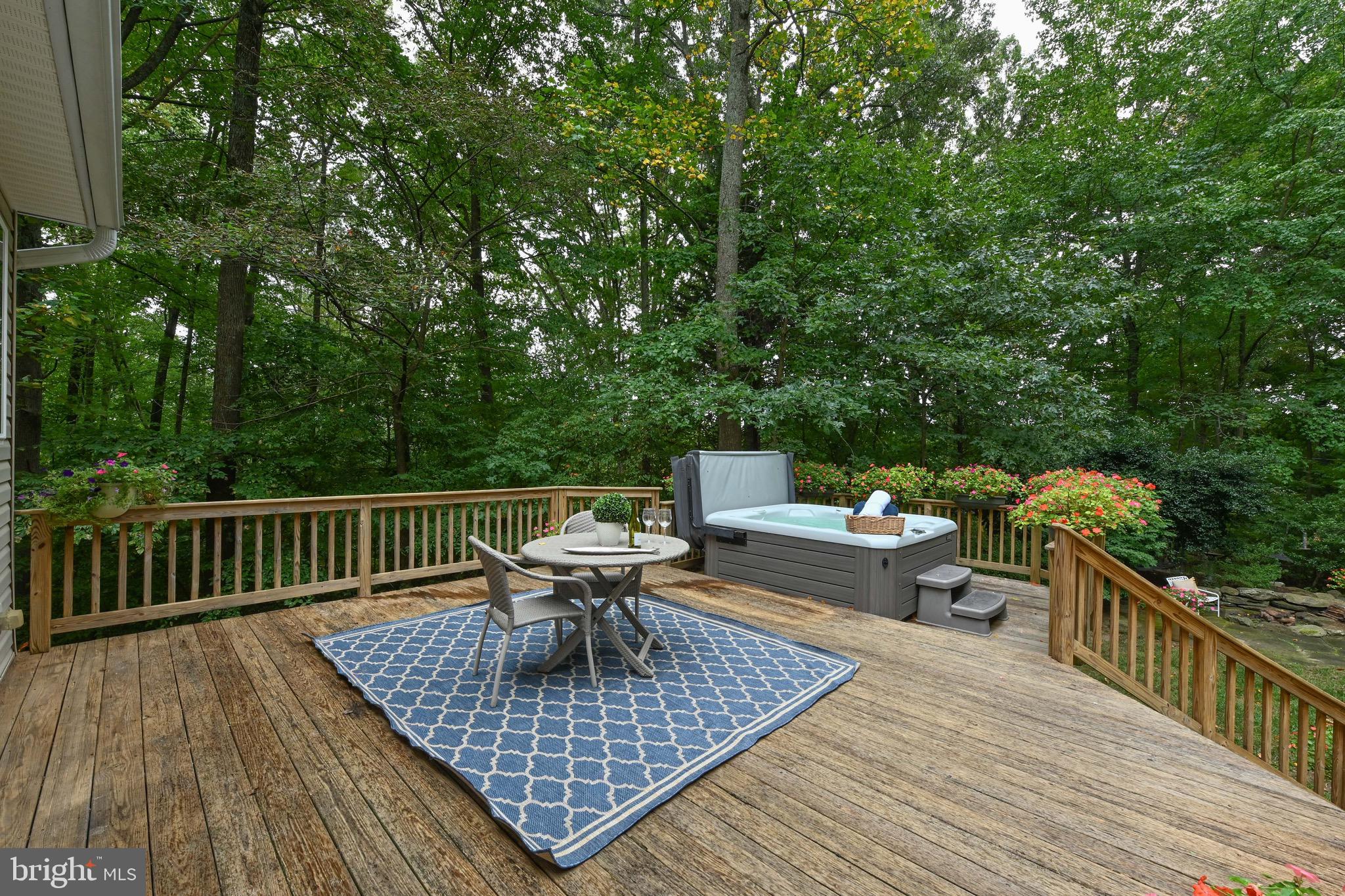 MARTHA S VINEYARD - Residential