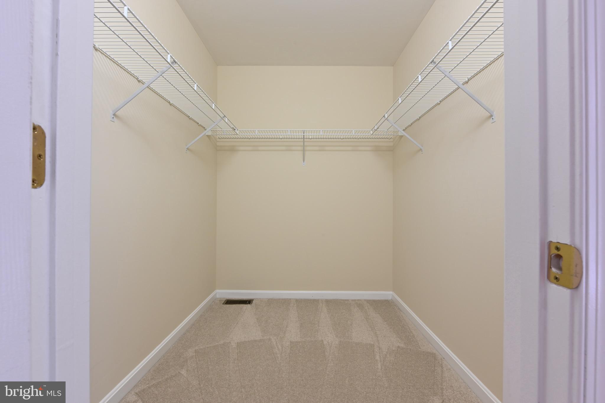 MARTHA S VINEYARD - Residential