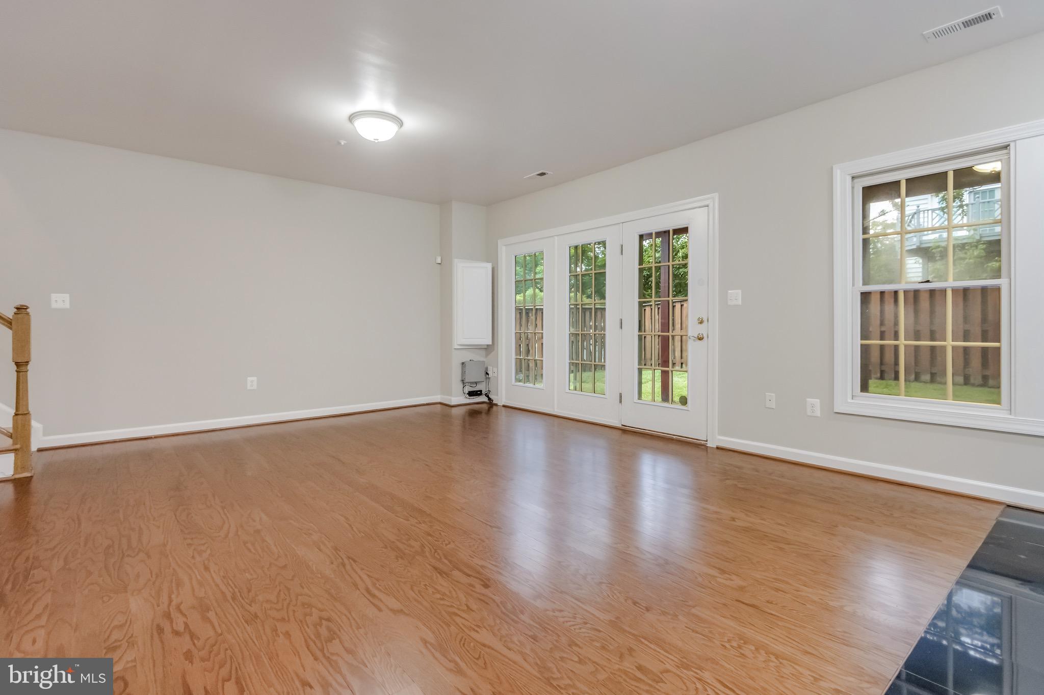 PINEY GLEN VILLAGE - Residential