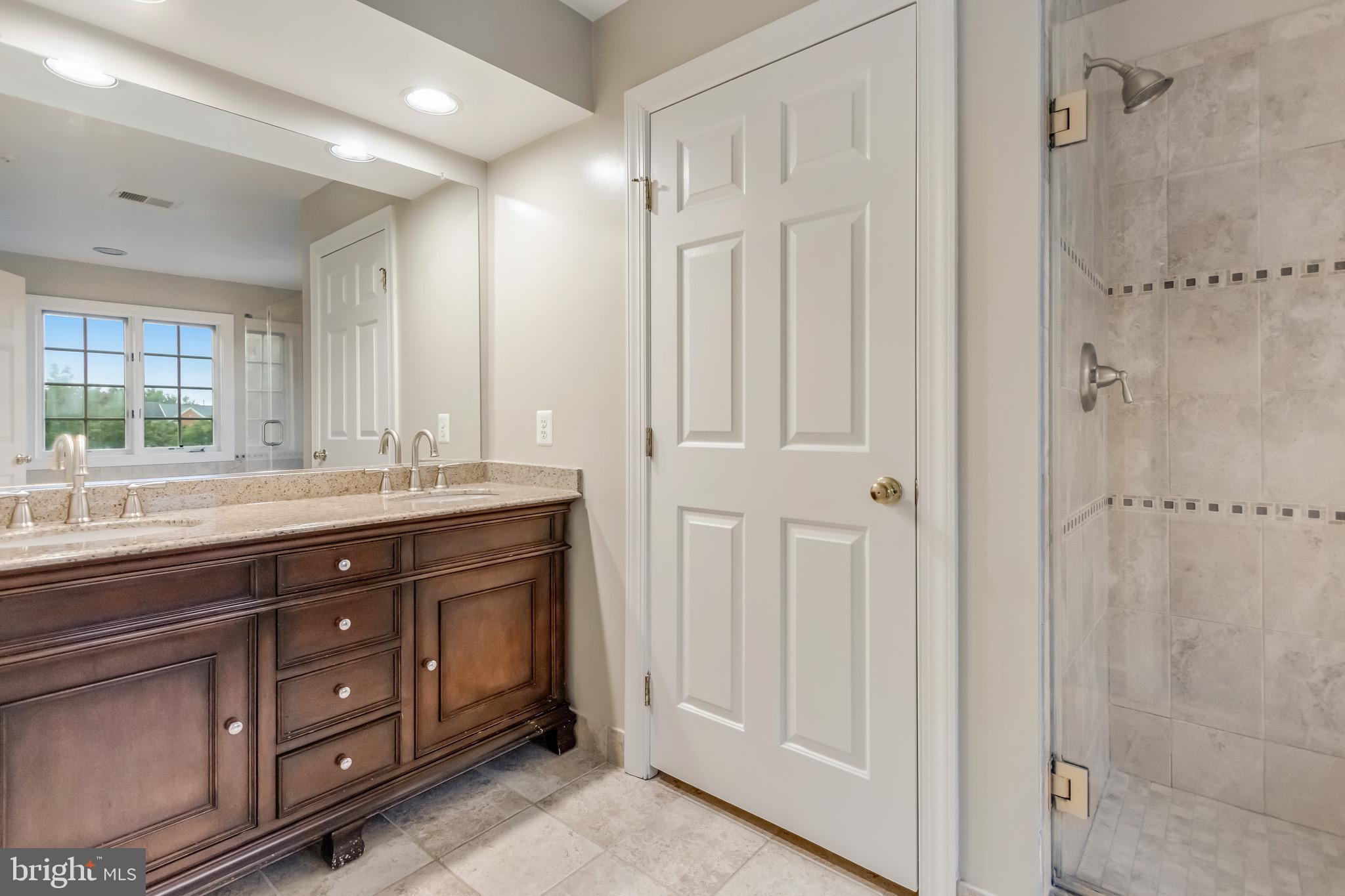 PINEY GLEN VILLAGE - Residential