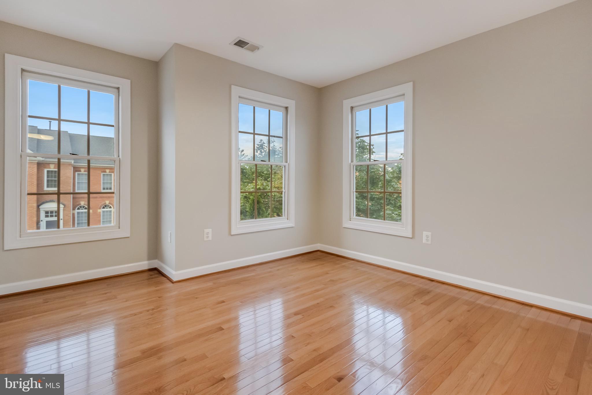 PINEY GLEN VILLAGE - Residential