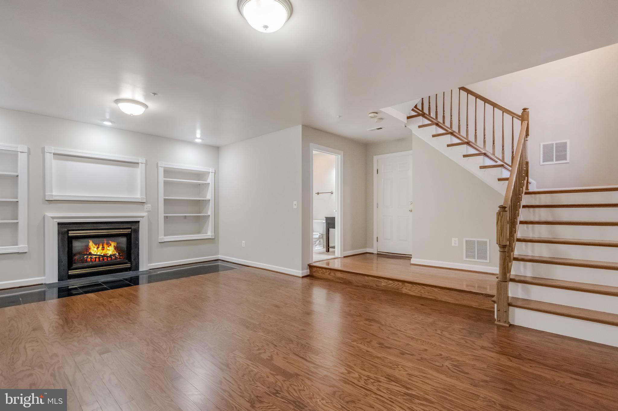 PINEY GLEN VILLAGE - Residential