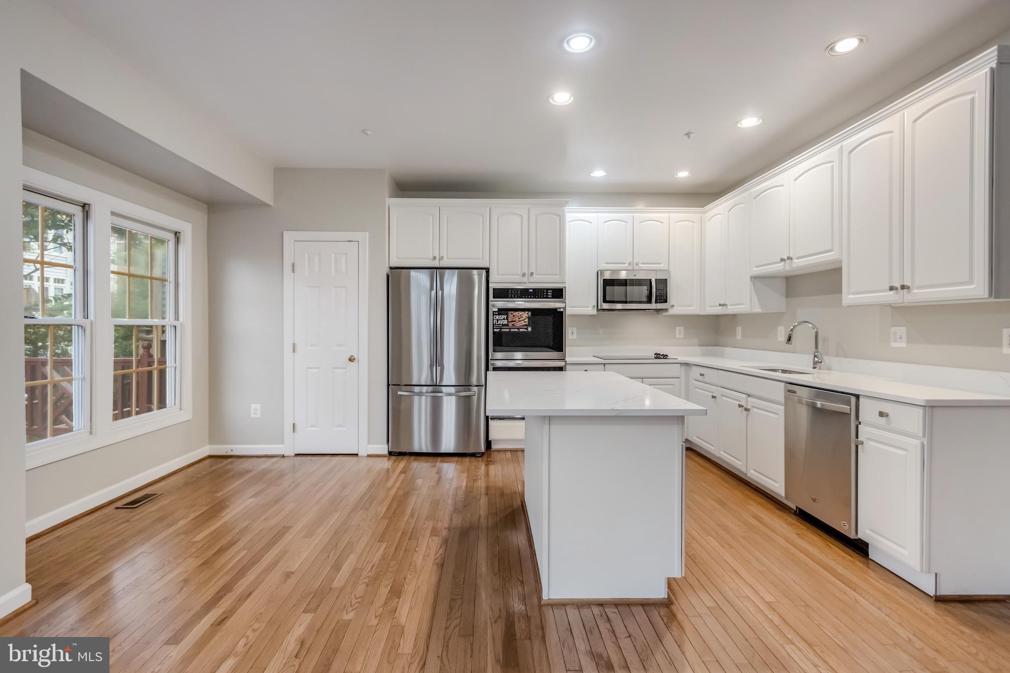 PINEY GLEN VILLAGE - Residential